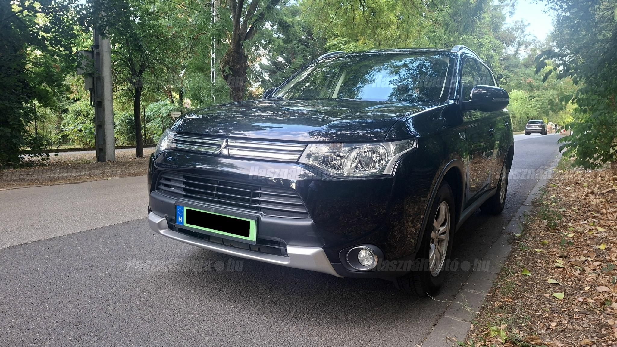 MITSUBISHI OUTLANDER 2015/4 - 1