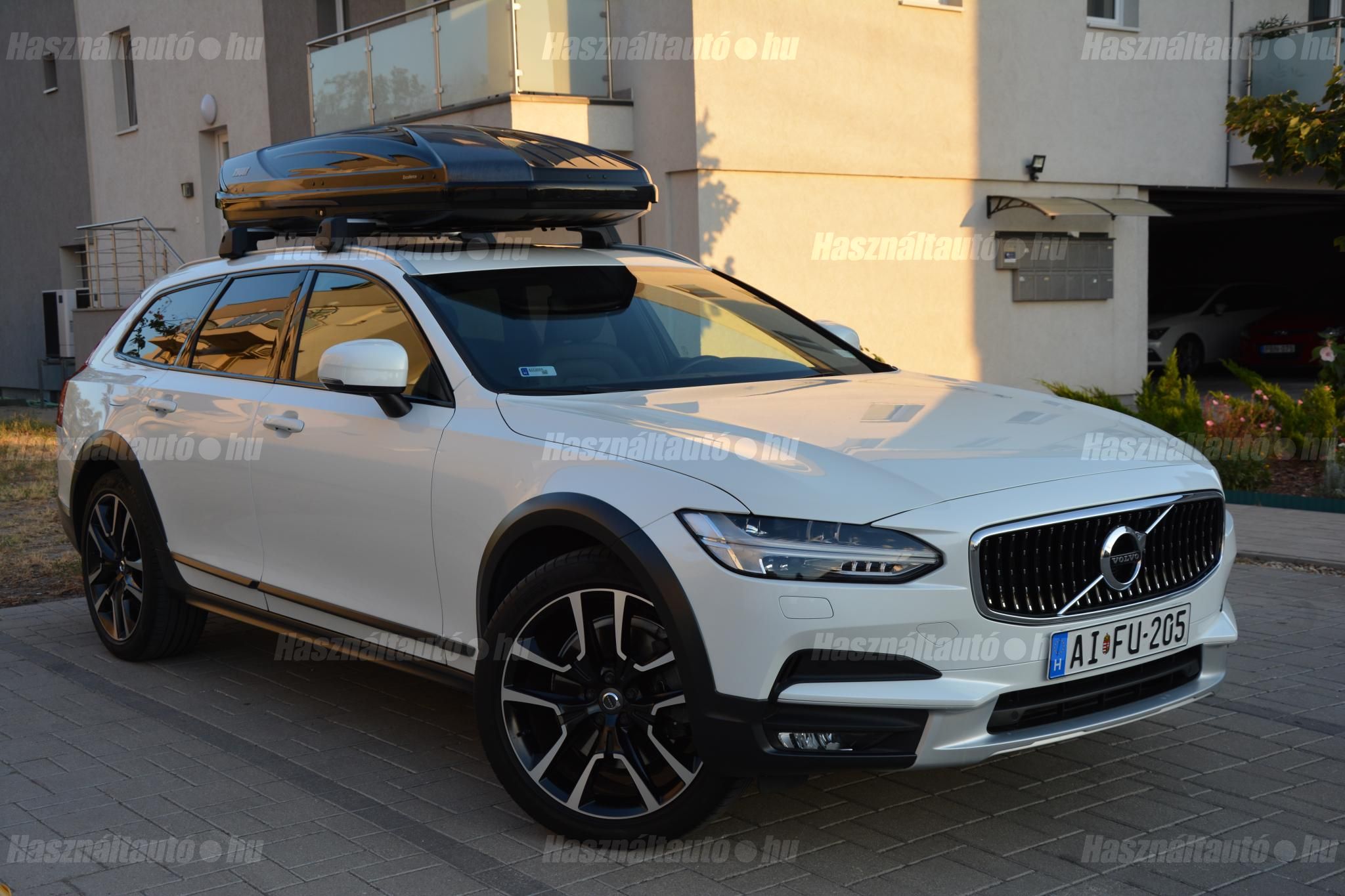 VOLVO V90 2019/9 - 1