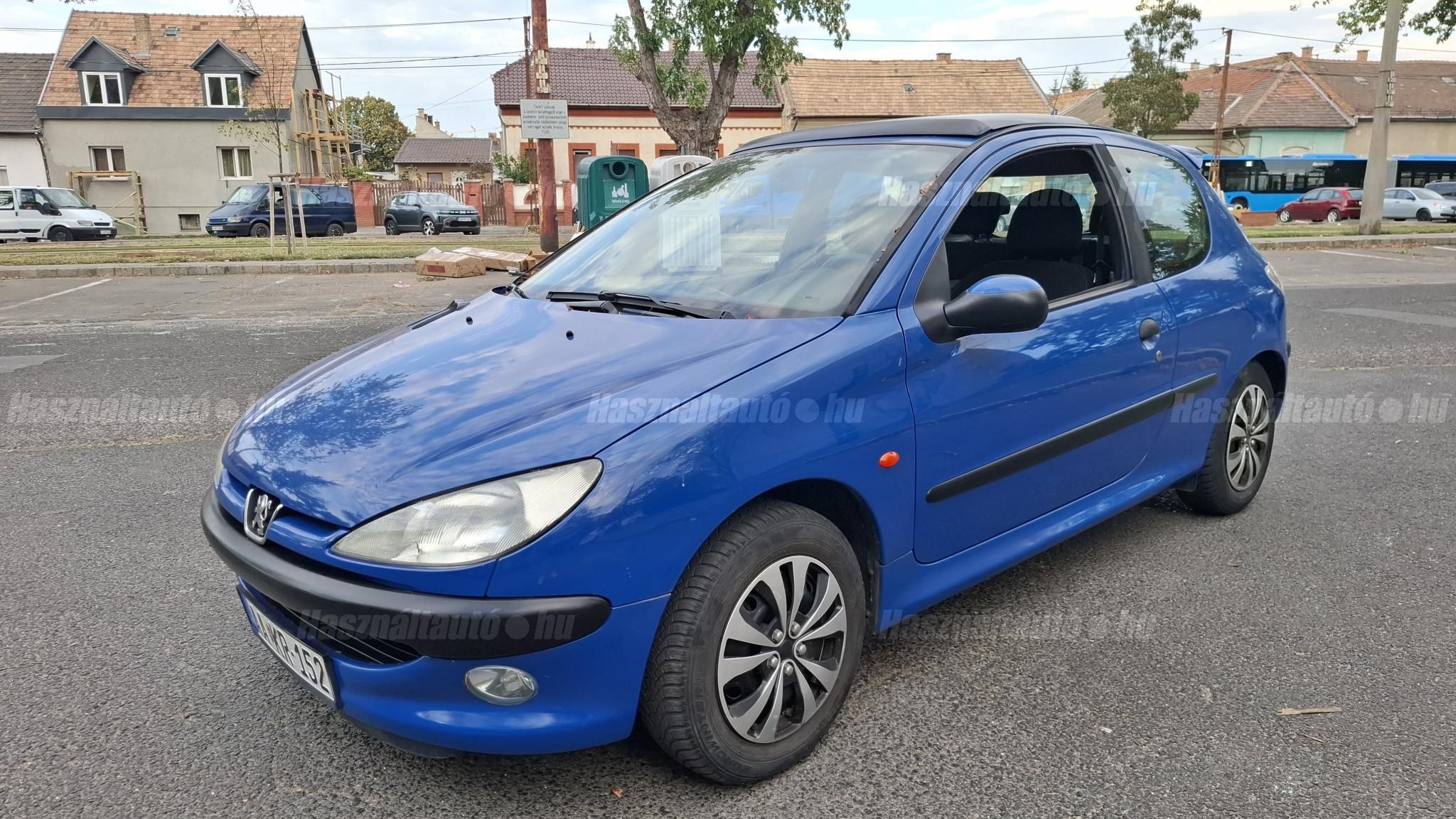 PEUGEOT 206 2000 - 1