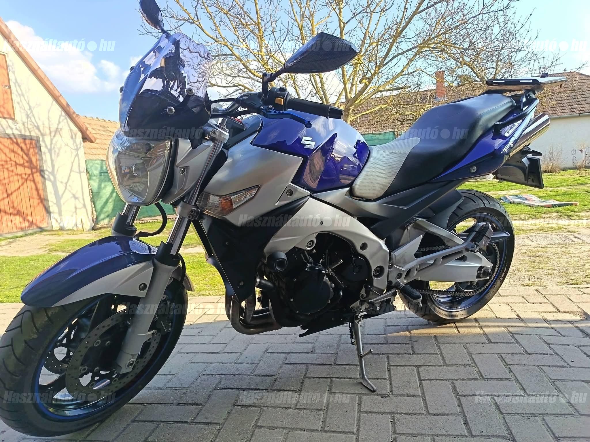 SUZUKI GSR 600 2007/4 - 1