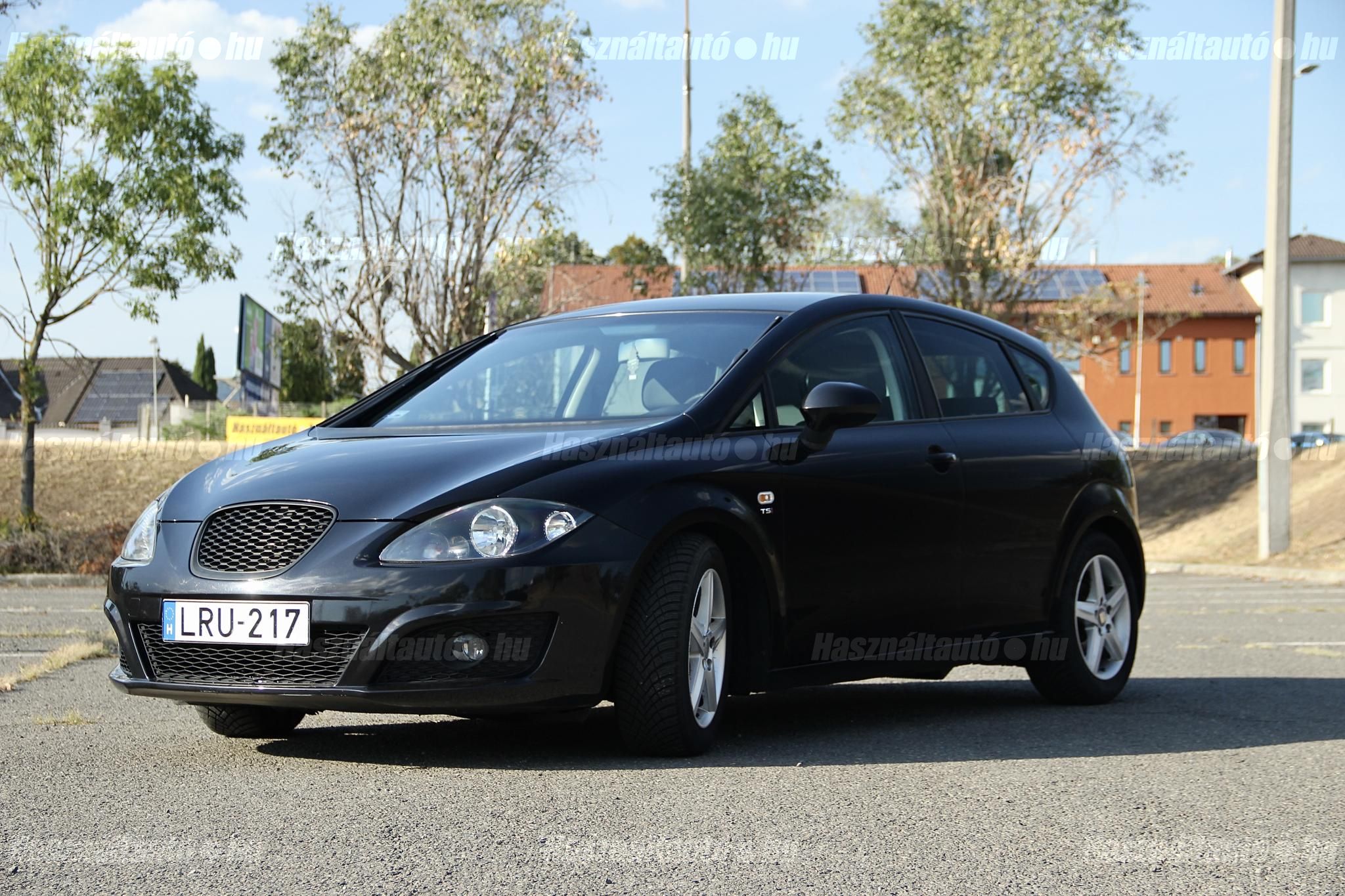 SEAT LEON 2010/6 - 1