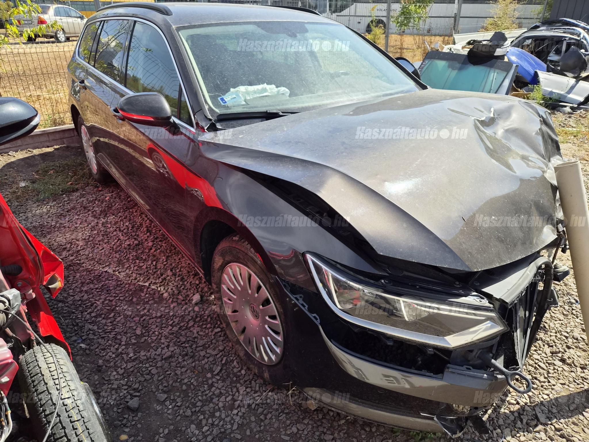 VOLKSWAGEN PASSAT VIII 2015/10 - 1
