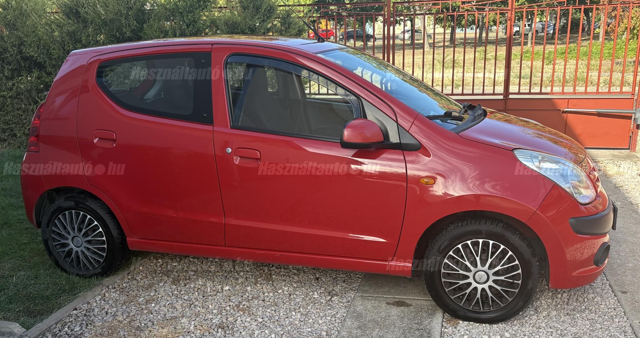 NISSAN PIXO 2010/1 - 1