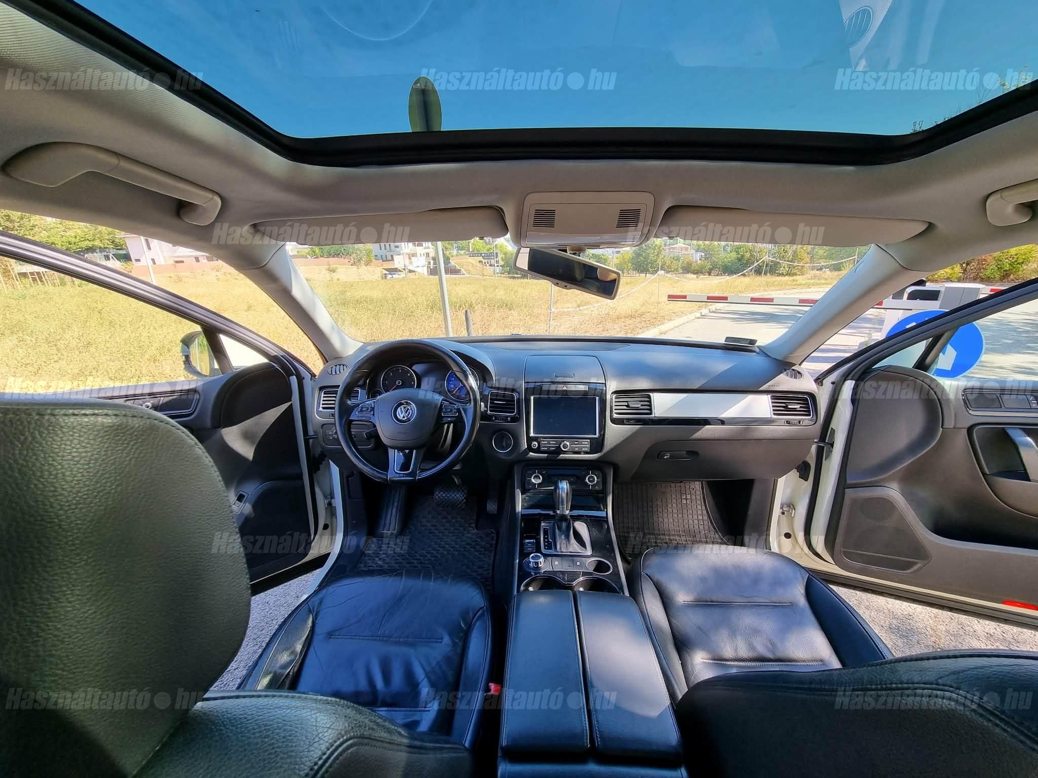 VOLKSWAGEN TOUAREG 2010/10 - 1