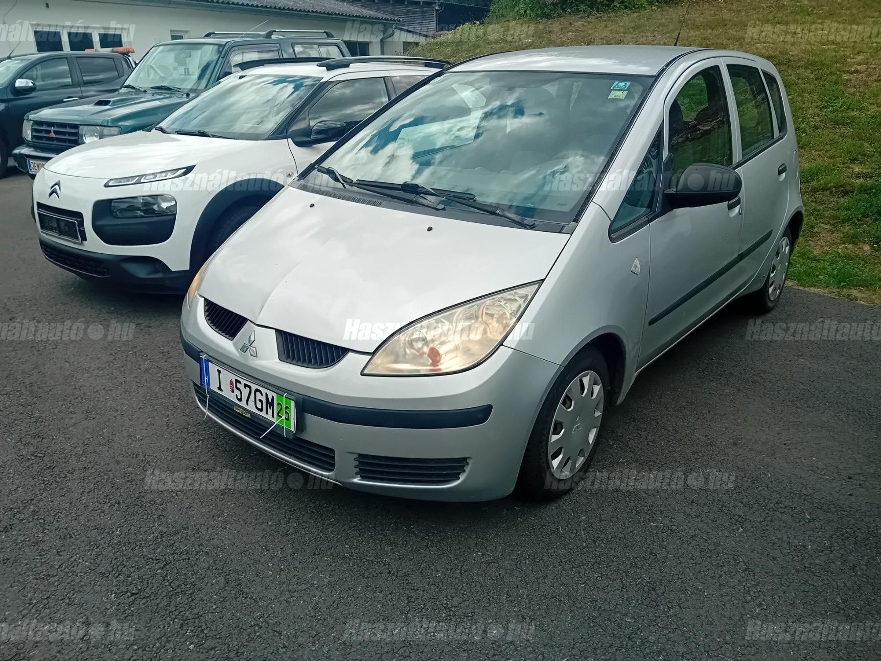 MITSUBISHI COLT 2006 - 1