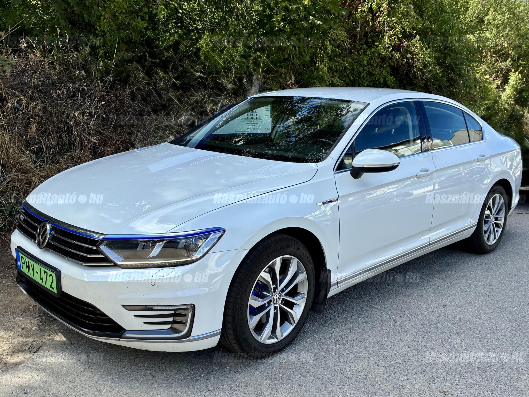 VOLKSWAGEN PASSAT 2016/5 - 1