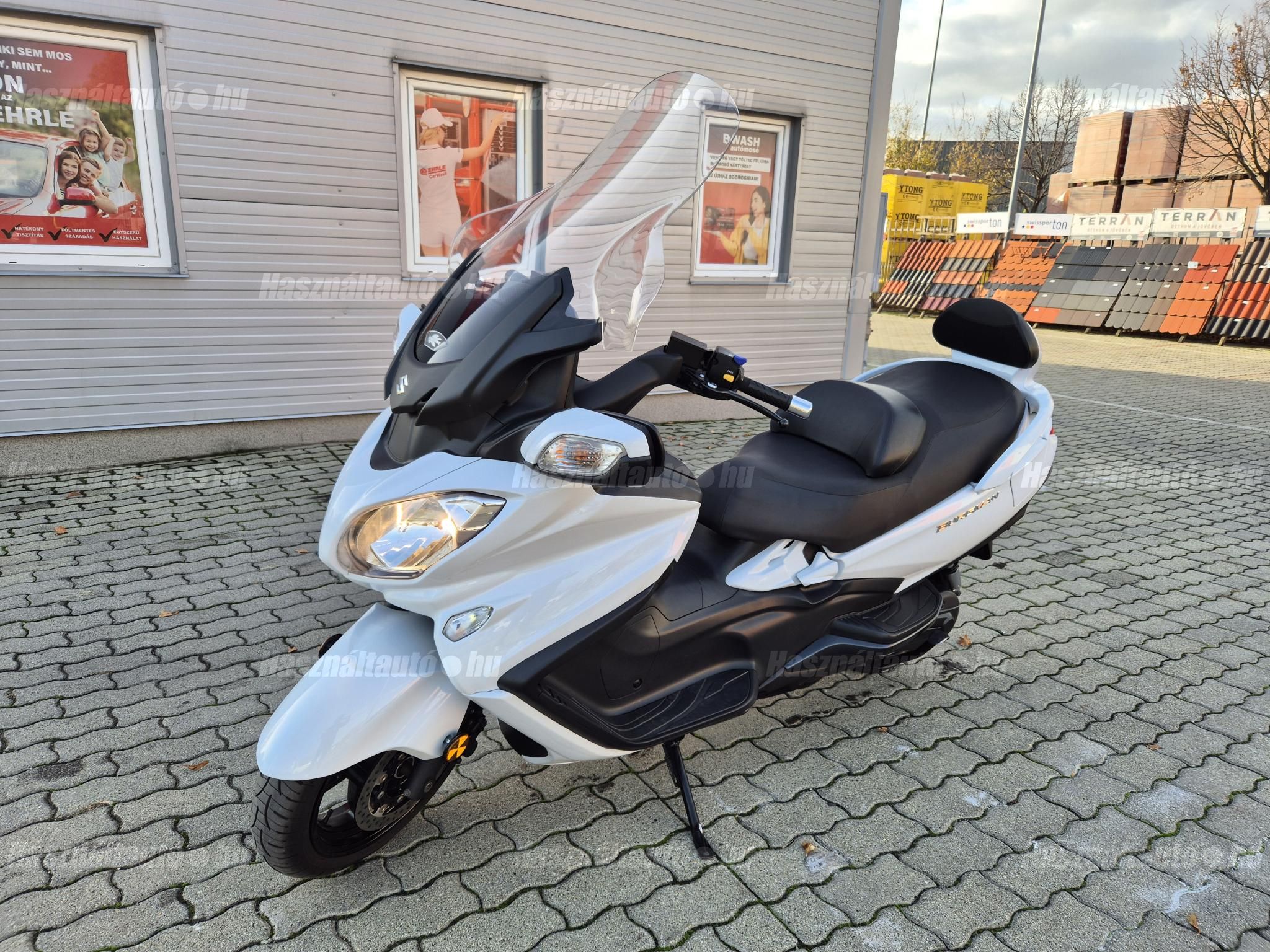 SUZUKI AN 650 BURGMAN 2017 - 1