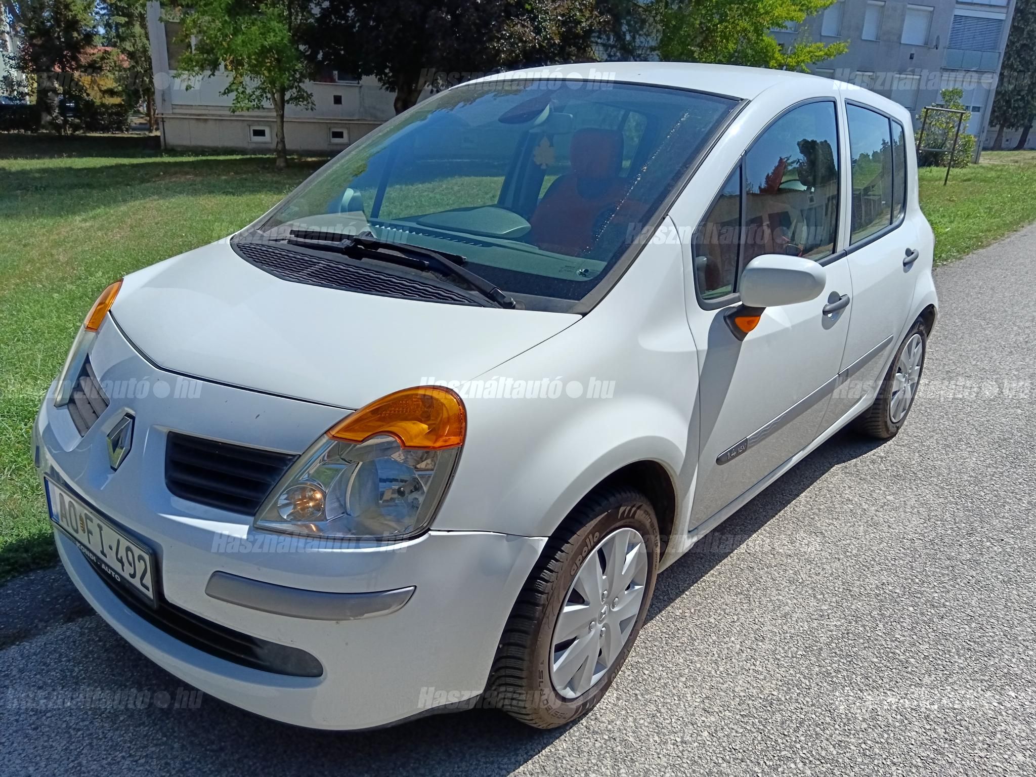 RENAULT MODUS 2005/3 - 1