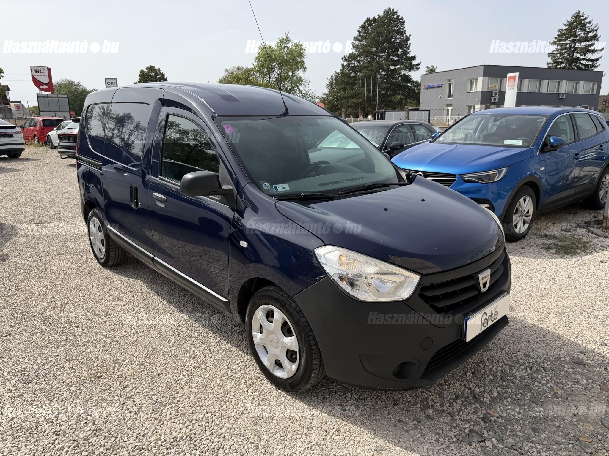 DACIA DOKKER 2016/12 - 1