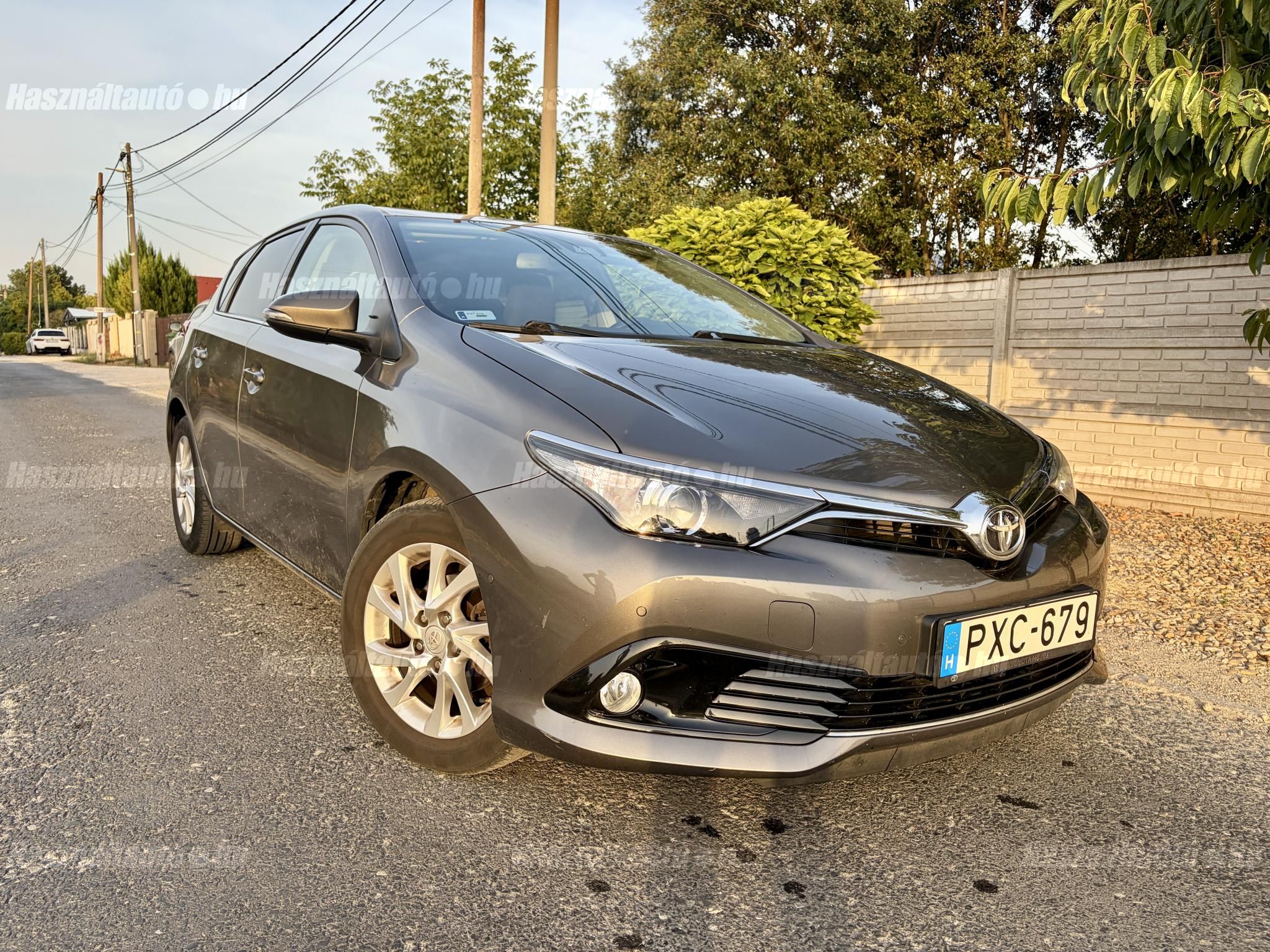TOYOTA AURIS 2018/7 - 1