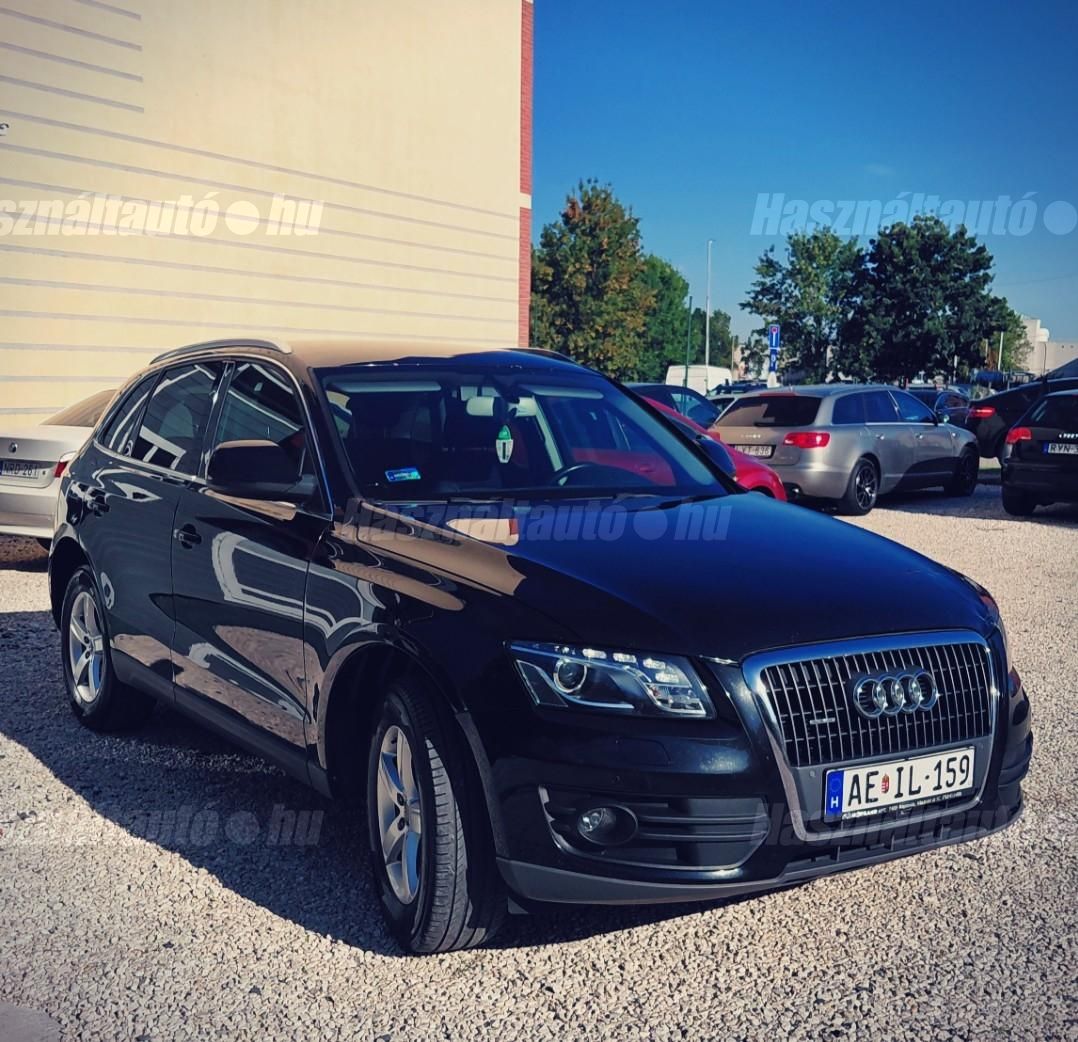 AUDI Q5 2010 - 1