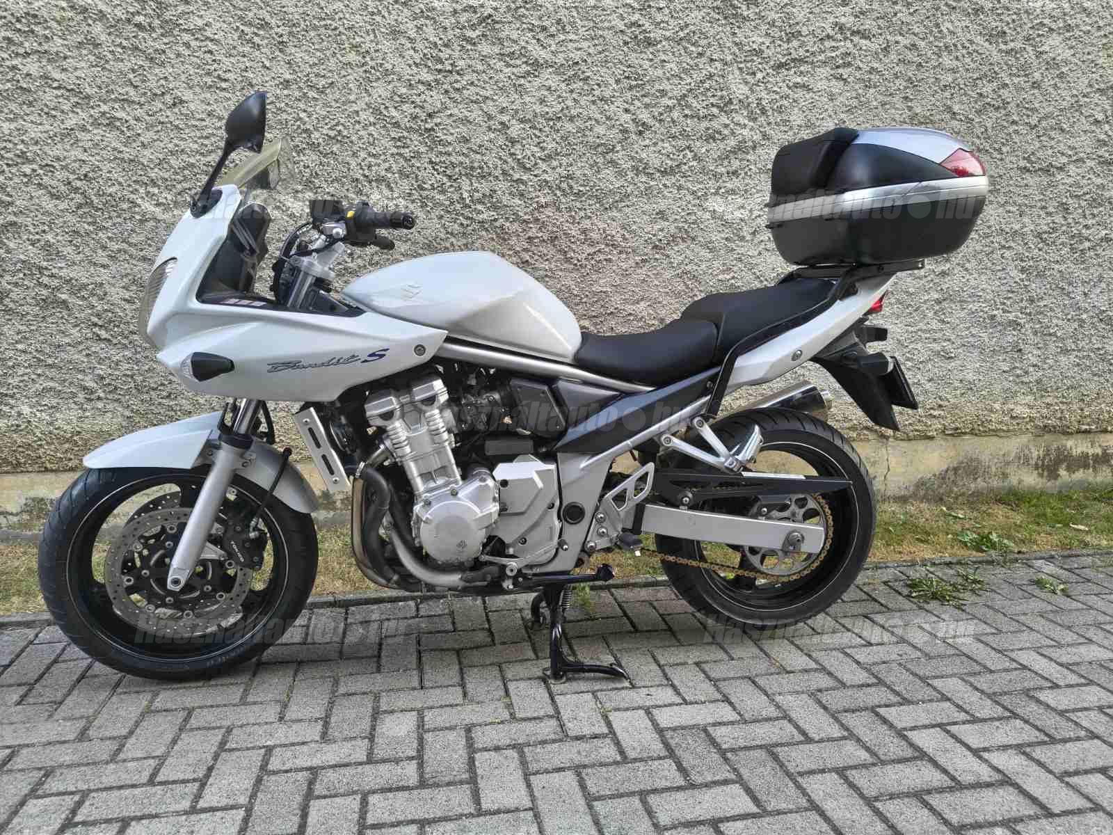 SUZUKI GSF 650 2010/6 - 1