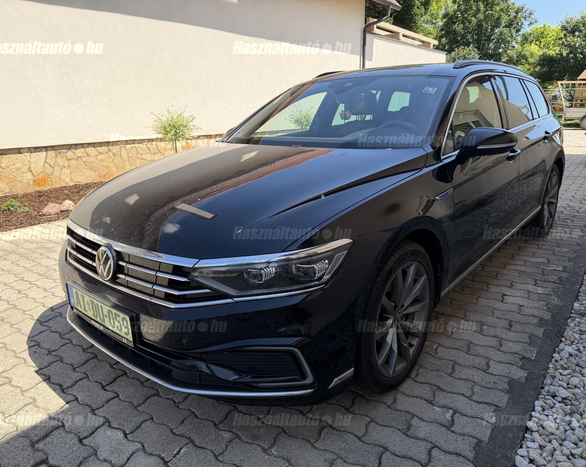VOLKSWAGEN PASSAT VIII 2021/5 - 1