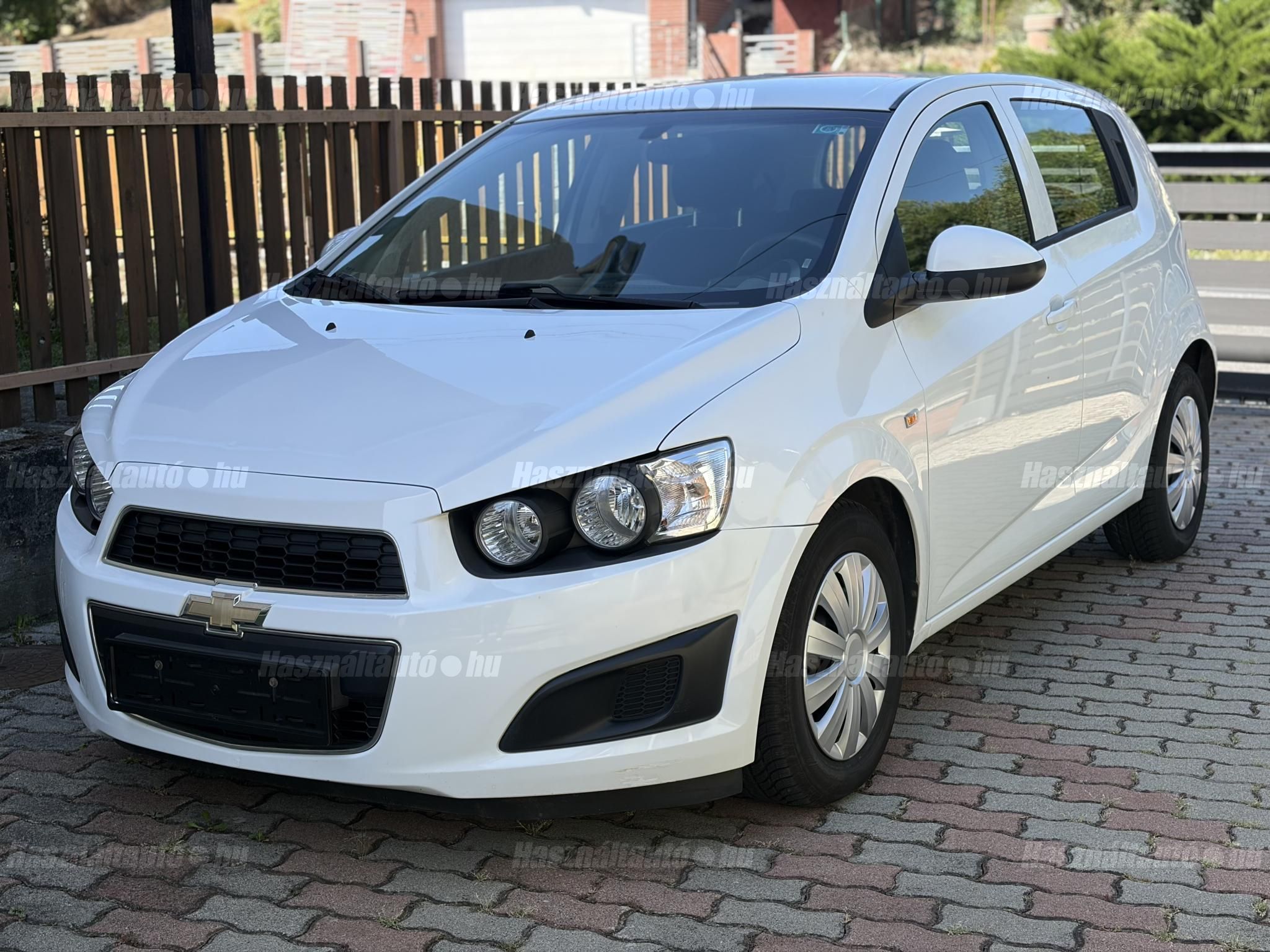CHEVROLET AVEO 2012/8 - 1