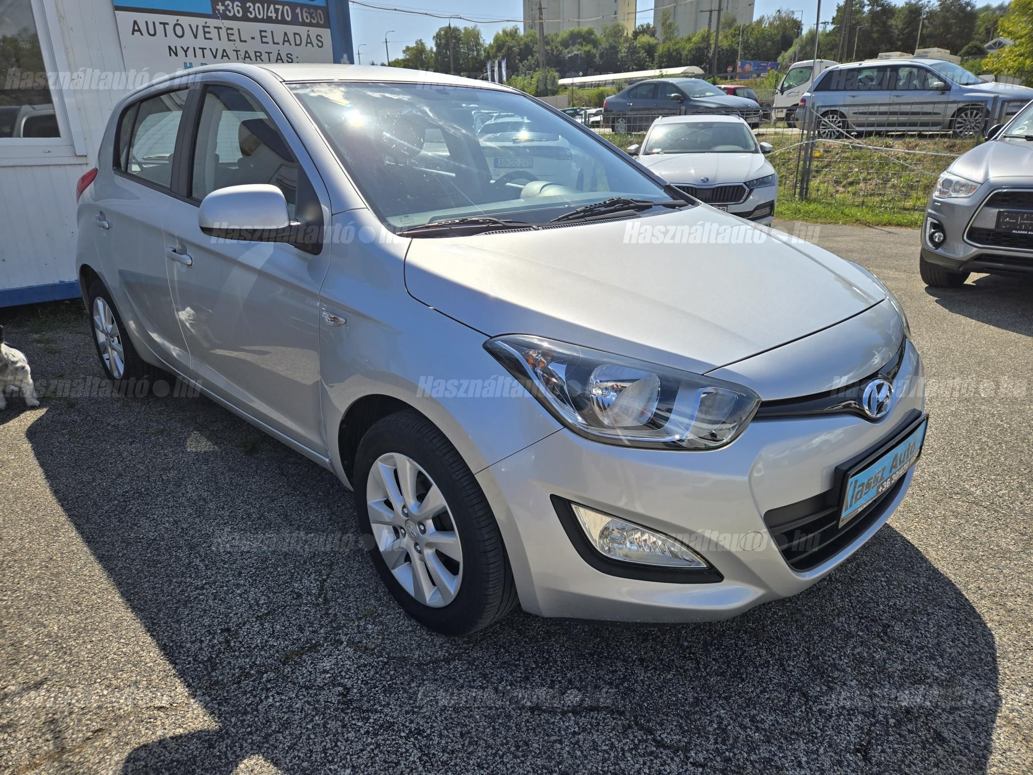 HYUNDAI I20 2012/5 - 1
