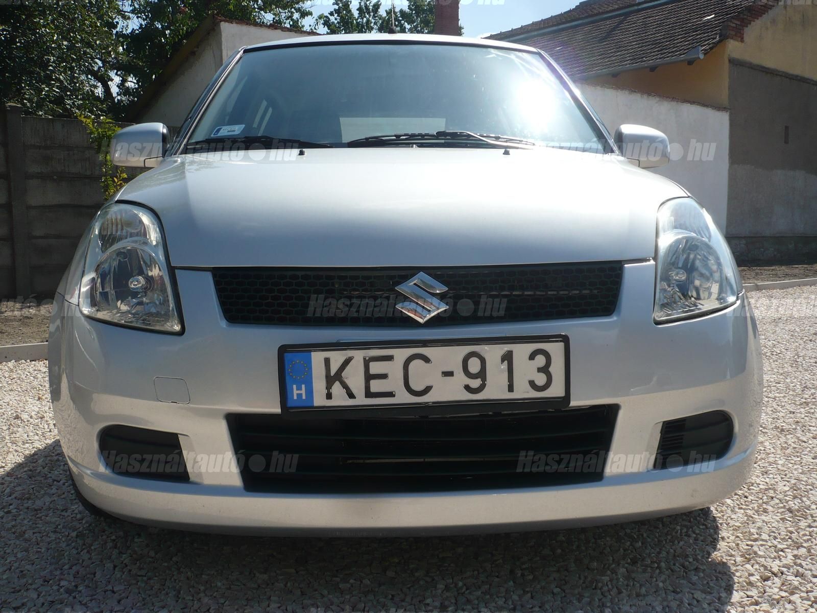 SUZUKI SWIFT 2006/3 - 1