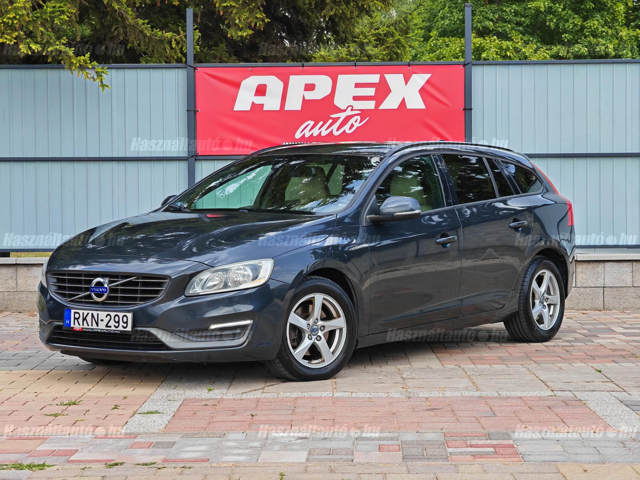 VOLVO V60 2014/11 - 1