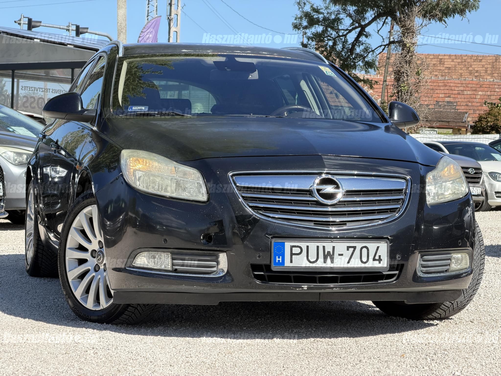 OPEL INSIGNIA 2010/4 - 1