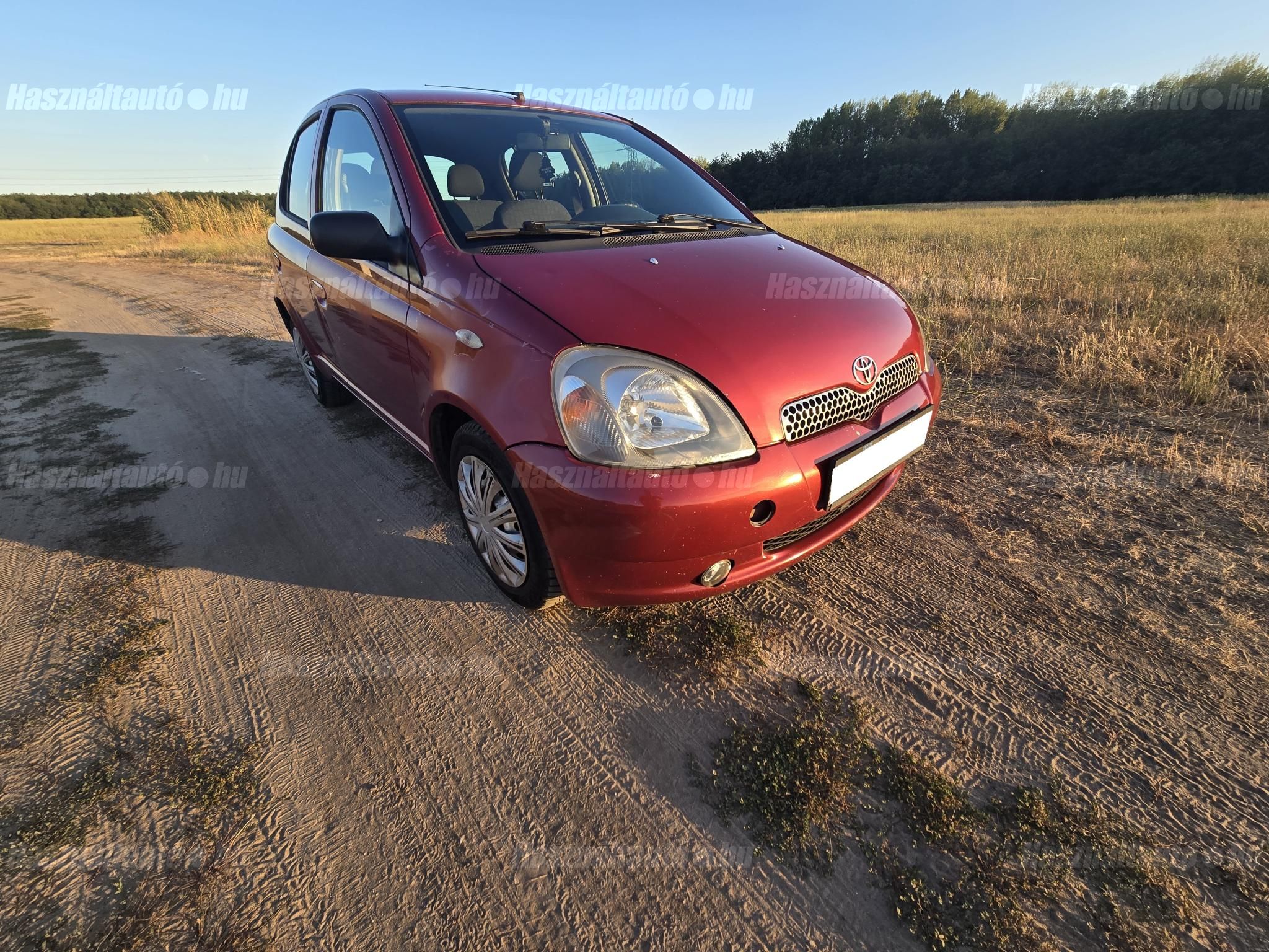 TOYOTA YARIS 2002/9 - 1