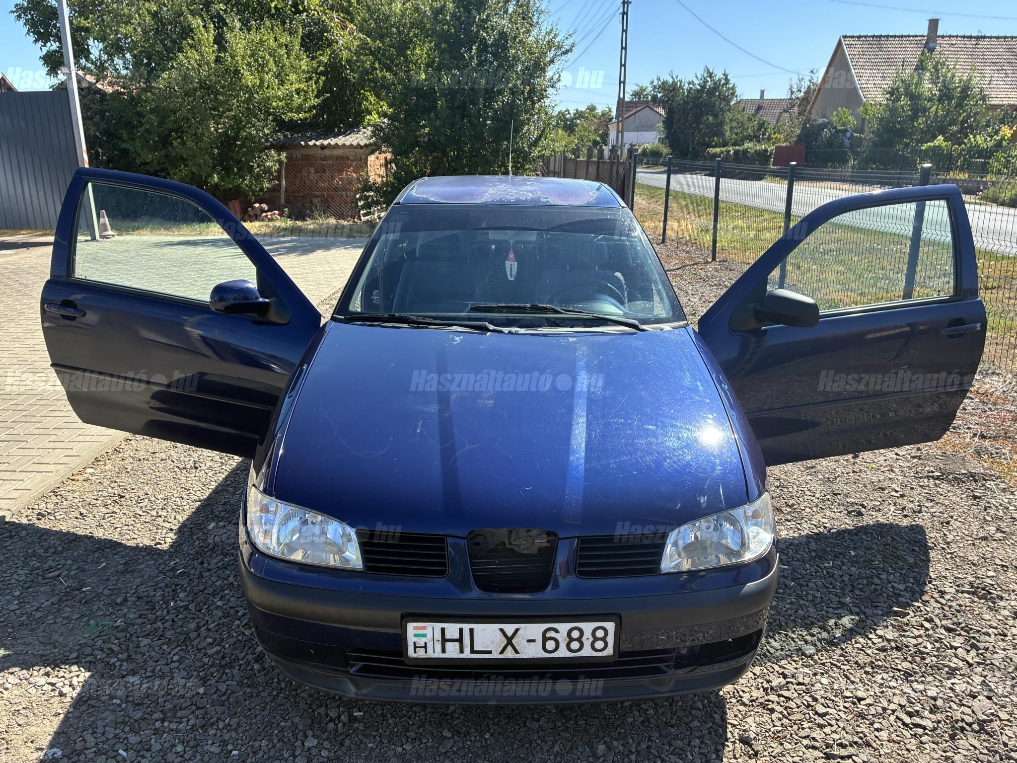SEAT CORDOBA 2001/4 - 1