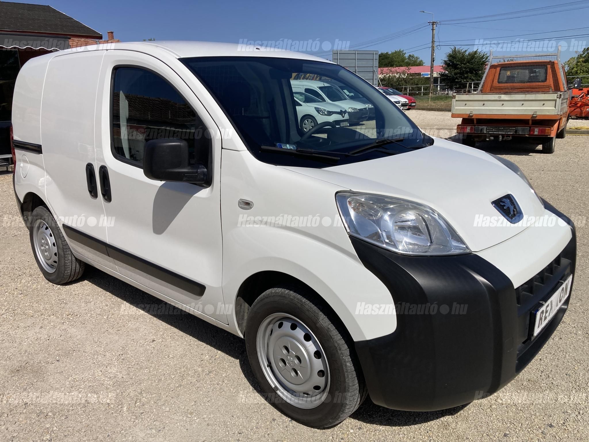 PEUGEOT BIPPER 2015/6 - 1