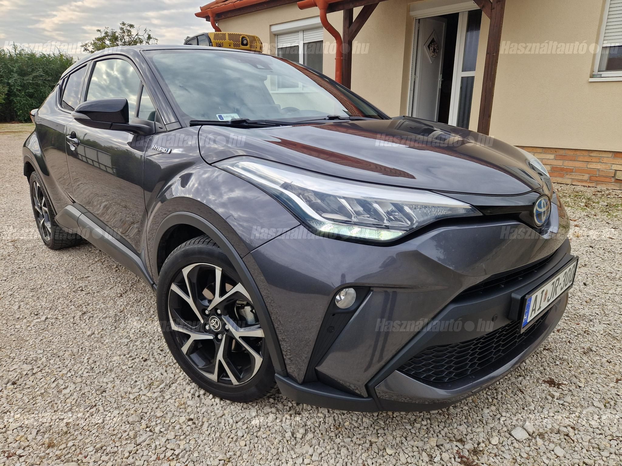 TOYOTA C-HR 2020/12 - 1