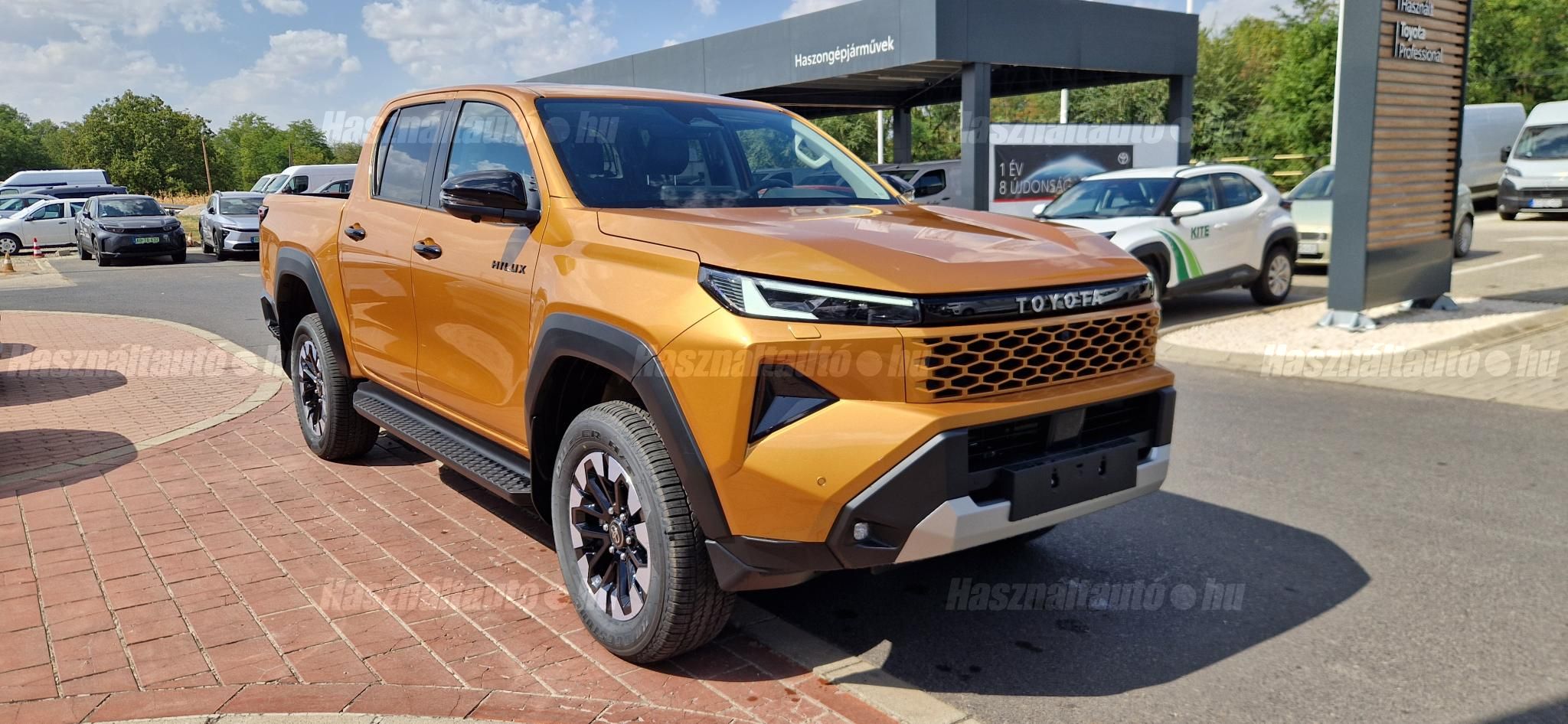 TOYOTA HILUX 2026/5 - 1