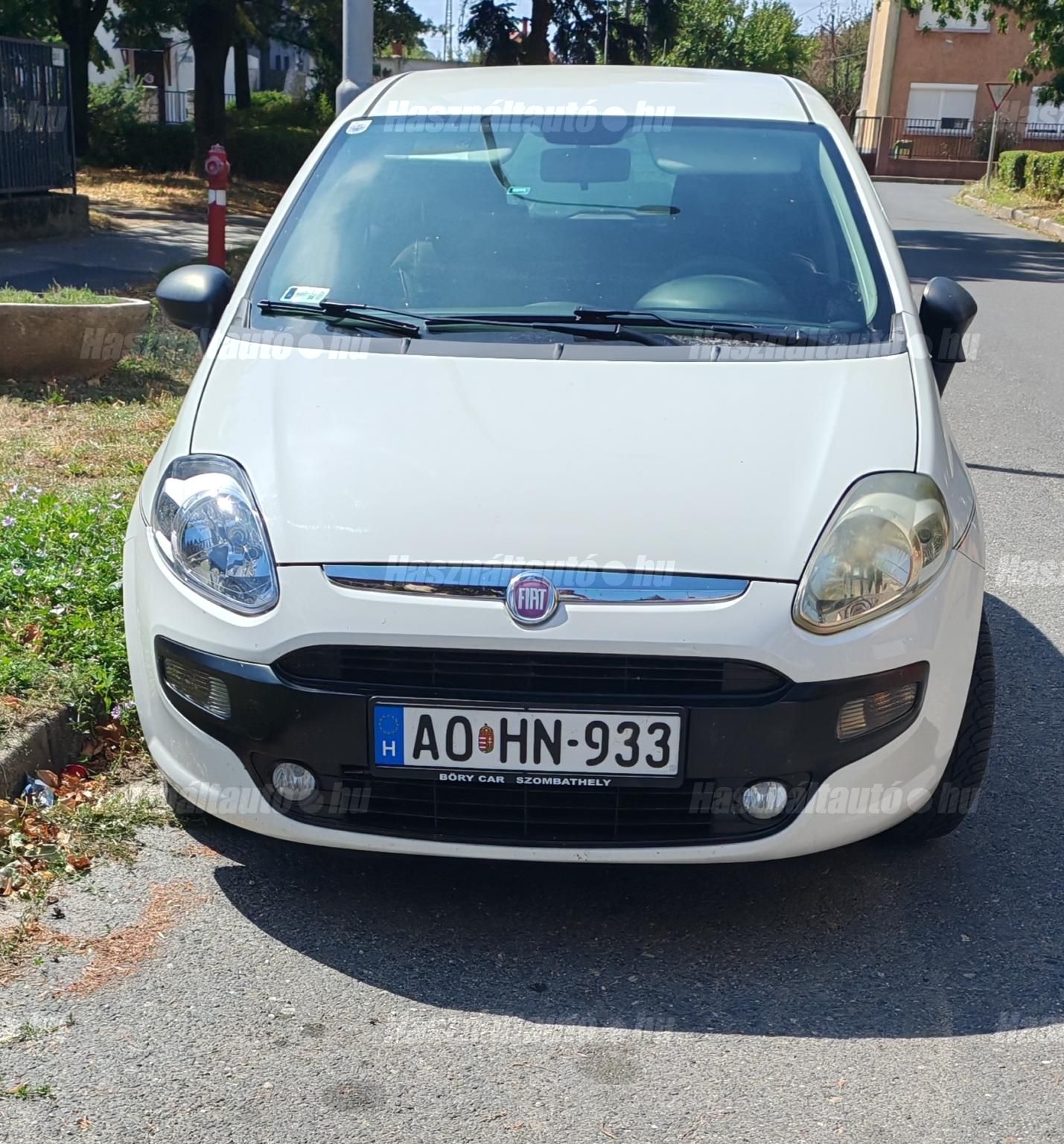 FIAT PUNTO 2011/6 - 1