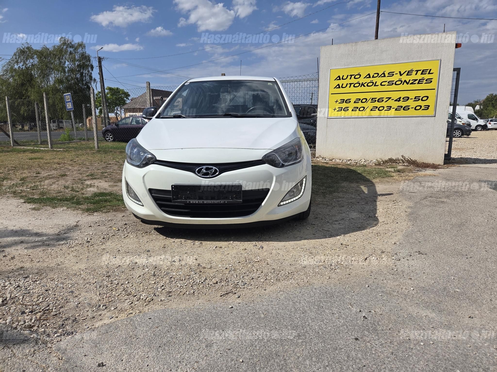 HYUNDAI I20 2014/12 - 1