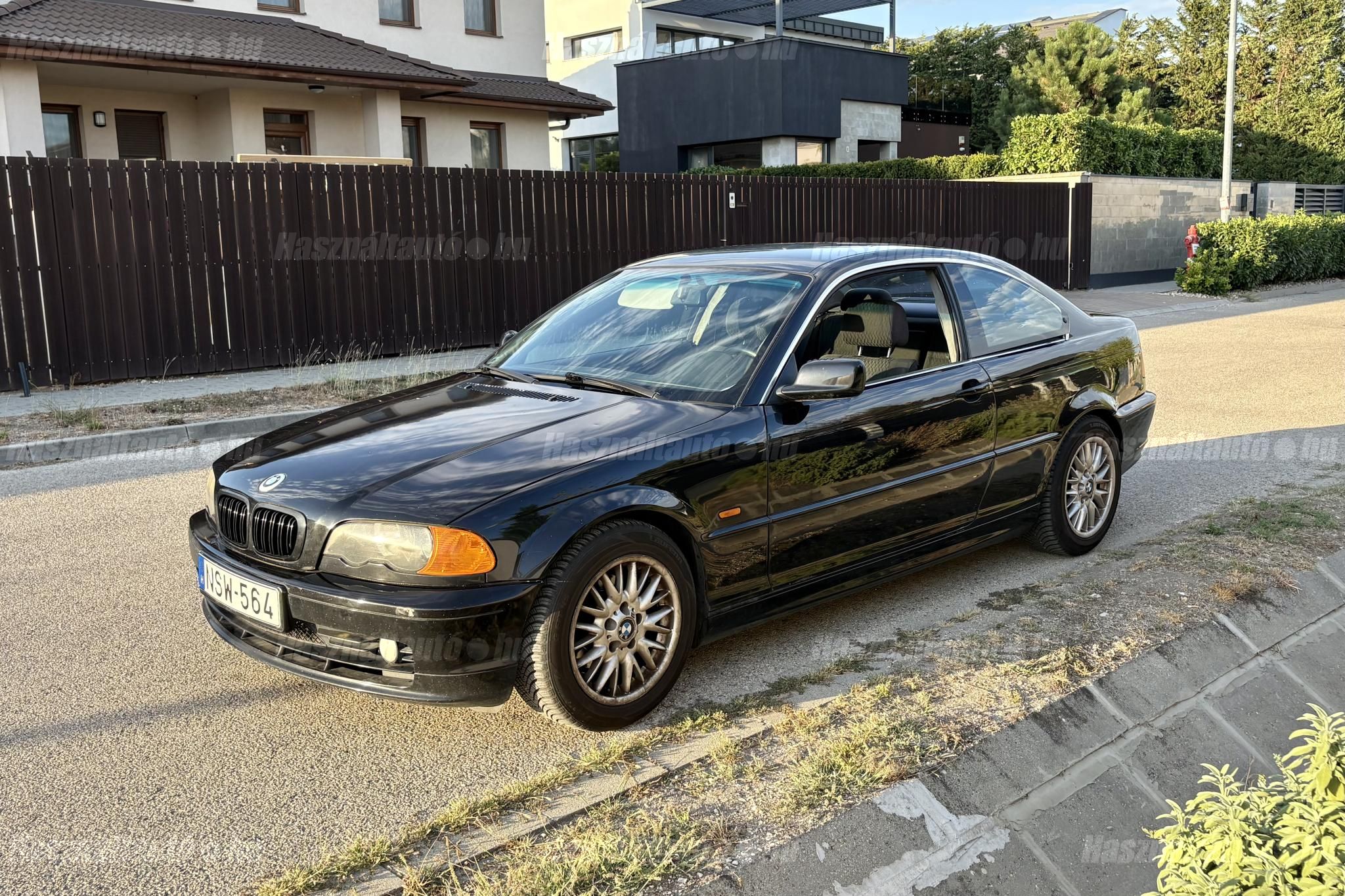BMW 320 2000/10 - 1