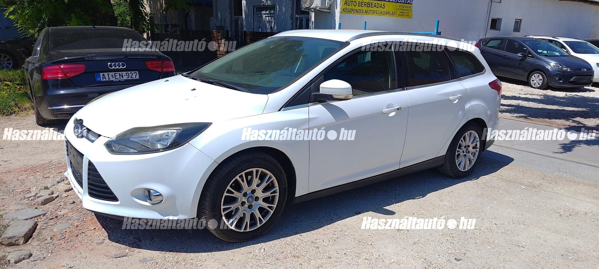 FORD FOCUS 2014/7 - 1