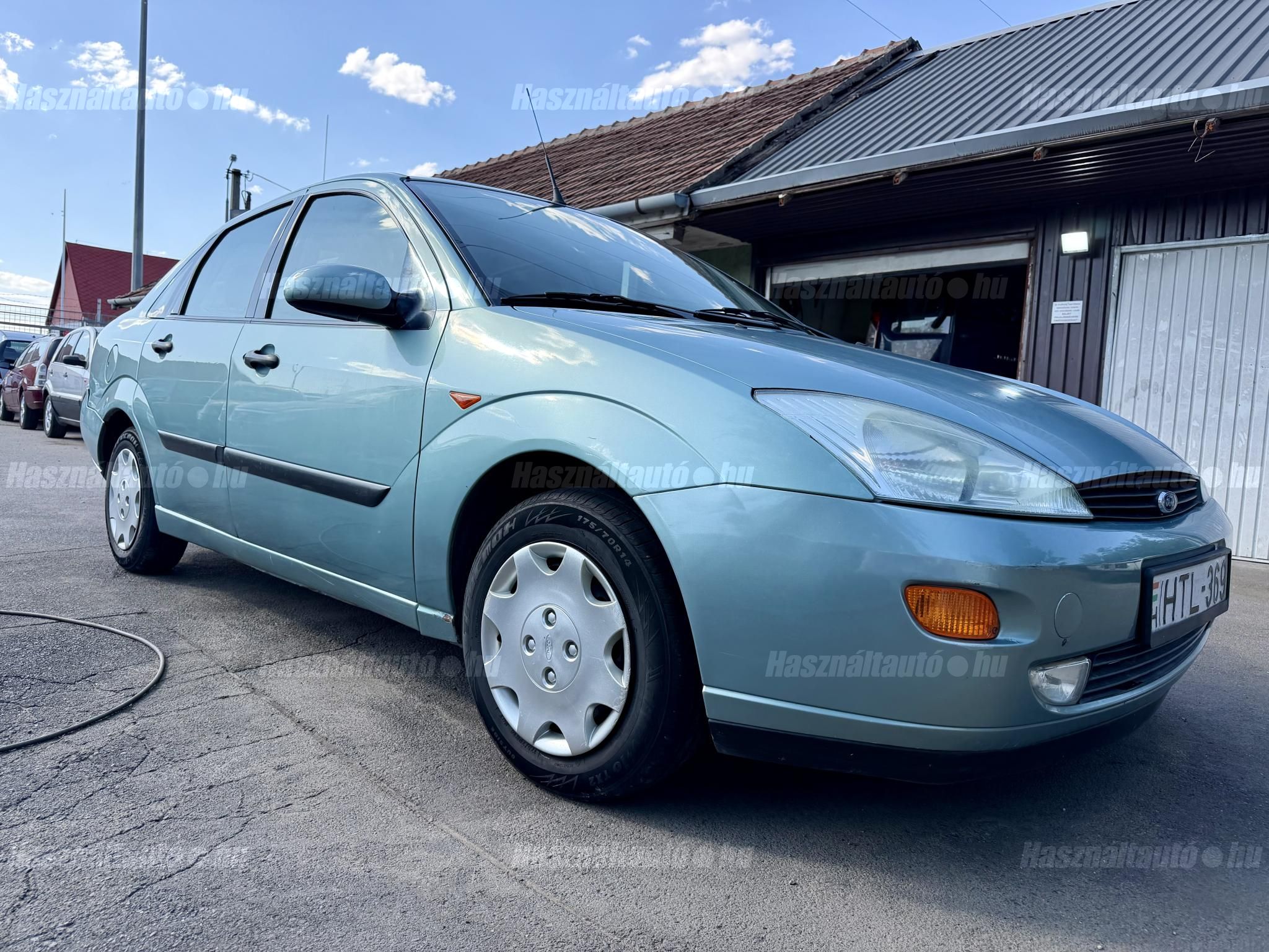FORD FOCUS 2001/11 - 1