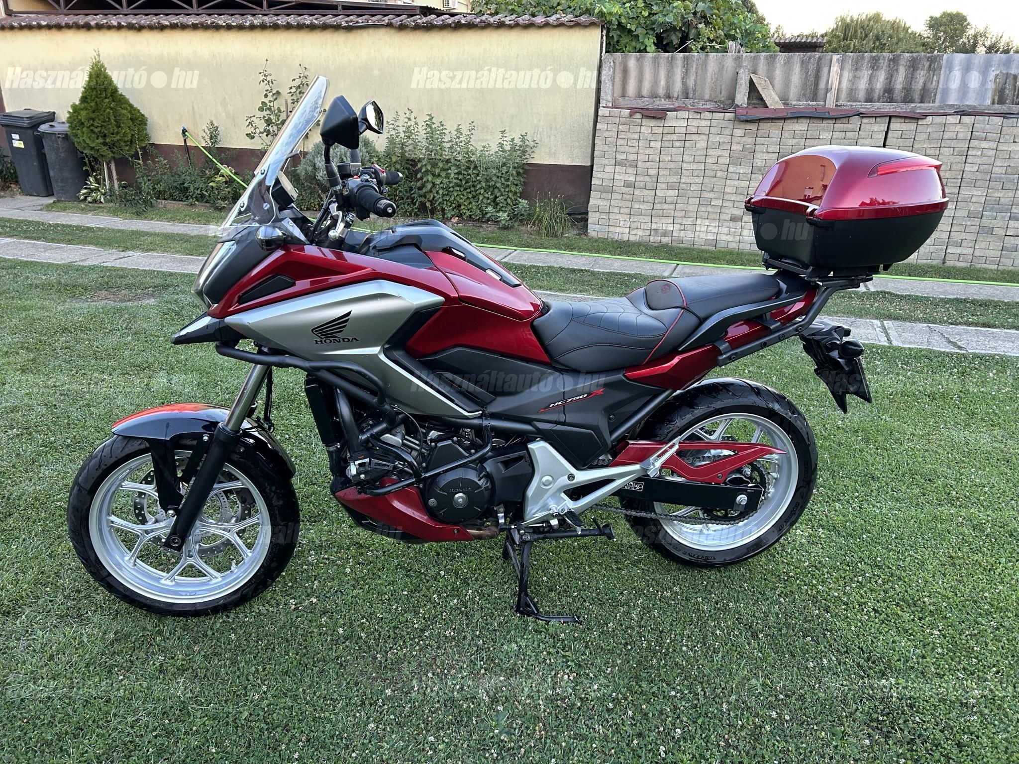 HONDA NC 750 X 2017/2 - 1