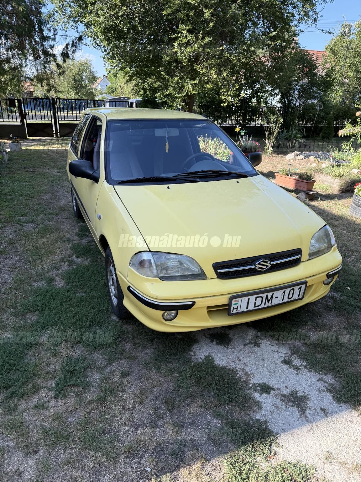 SUZUKI SWIFT 2002/7 - 1