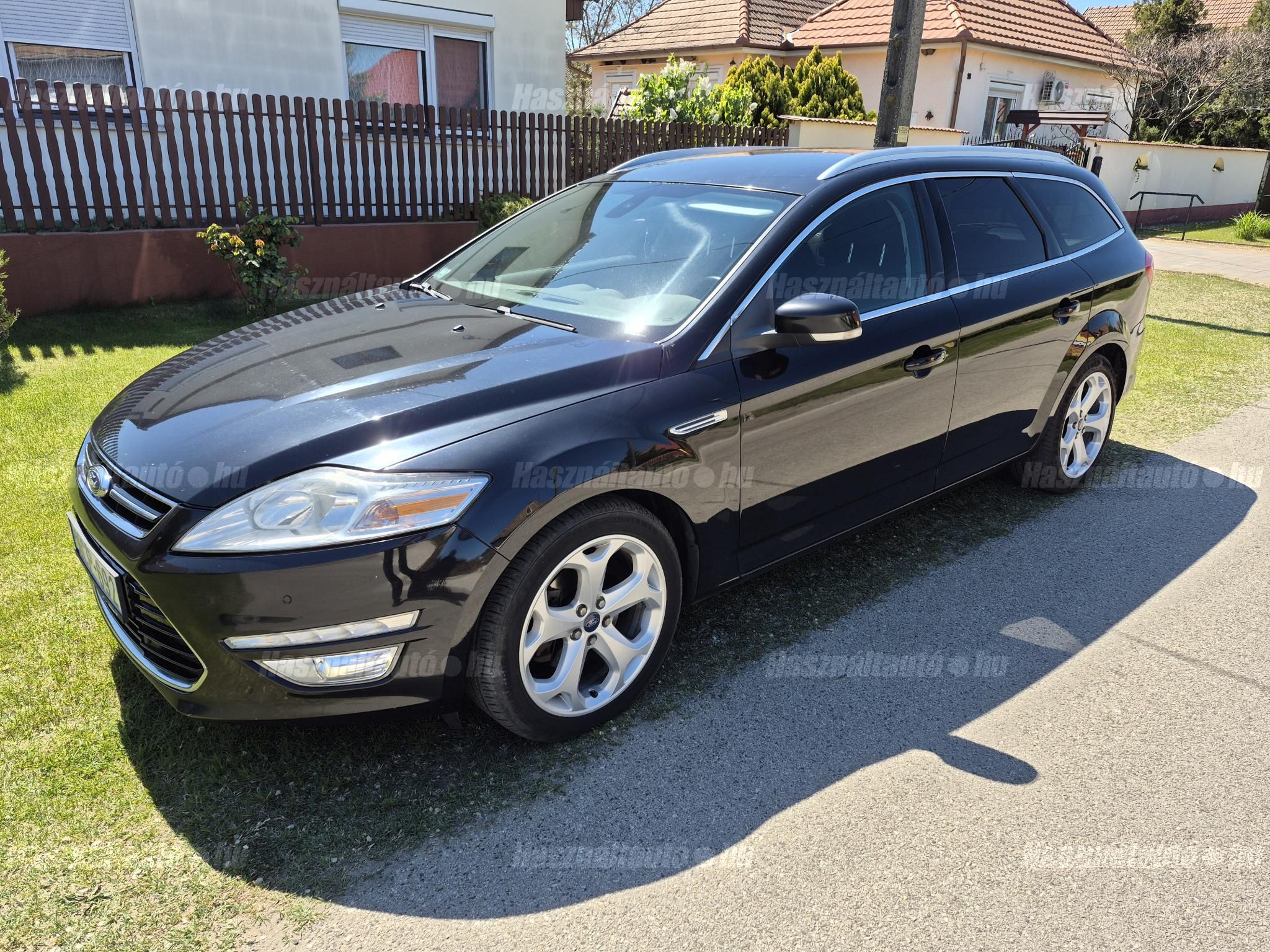 FORD MONDEO 2012/7 - 1