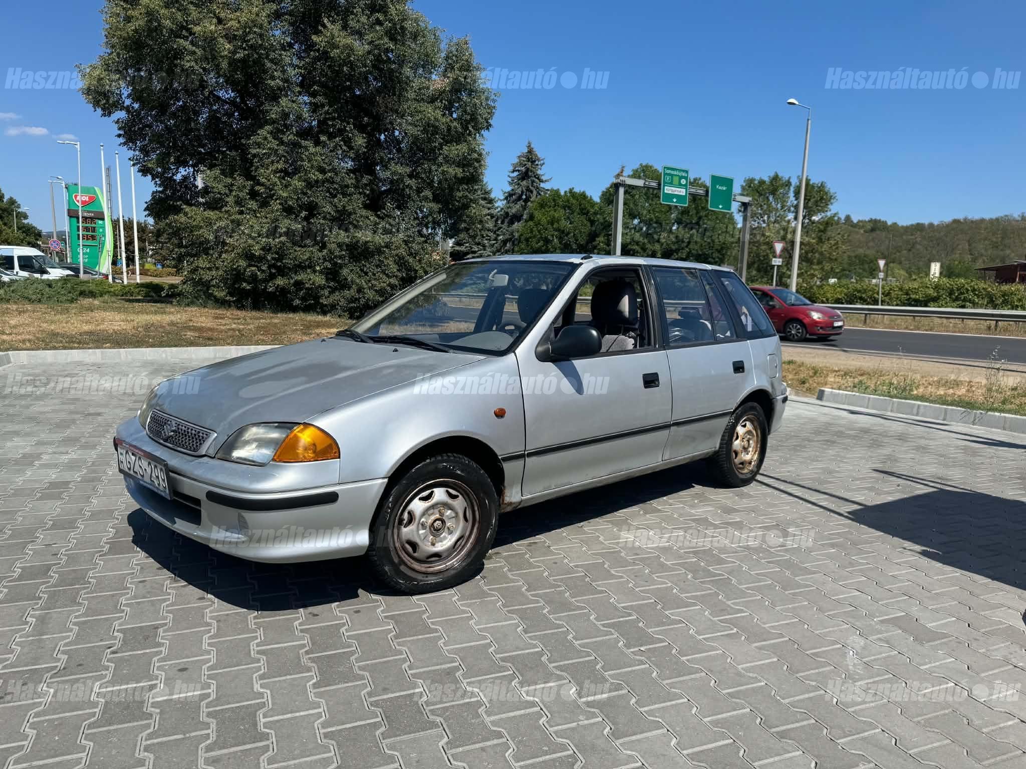 SUZUKI SWIFT 1999/9 - 1