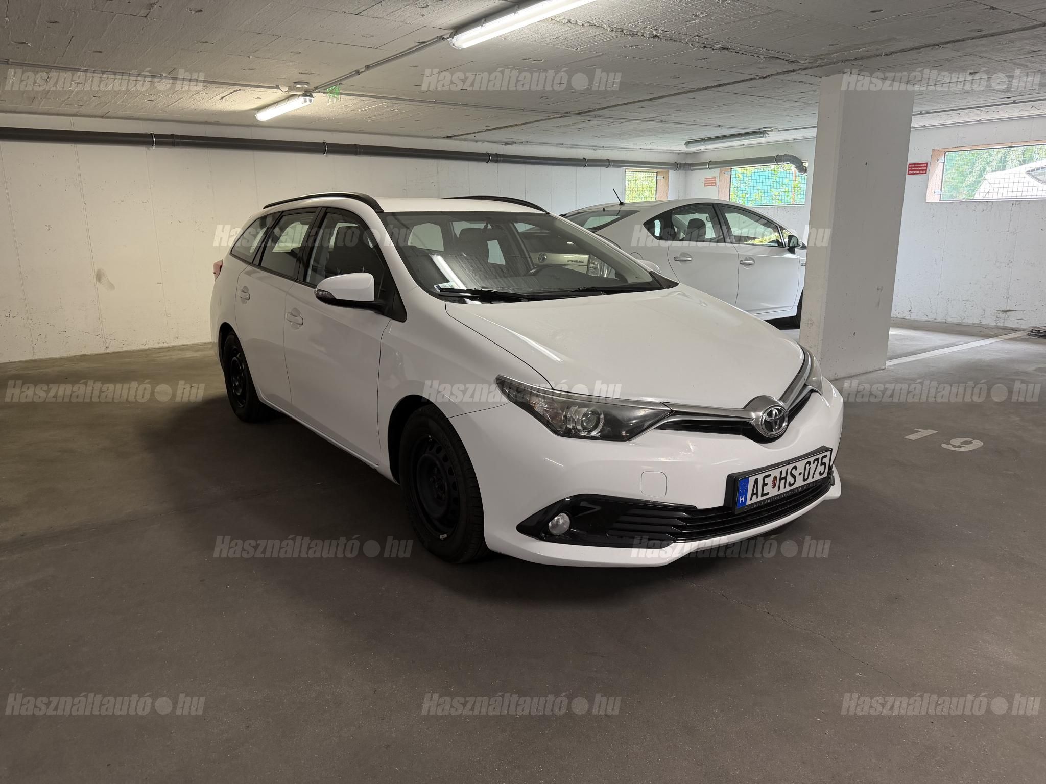 TOYOTA AURIS 2018/1 - 1
