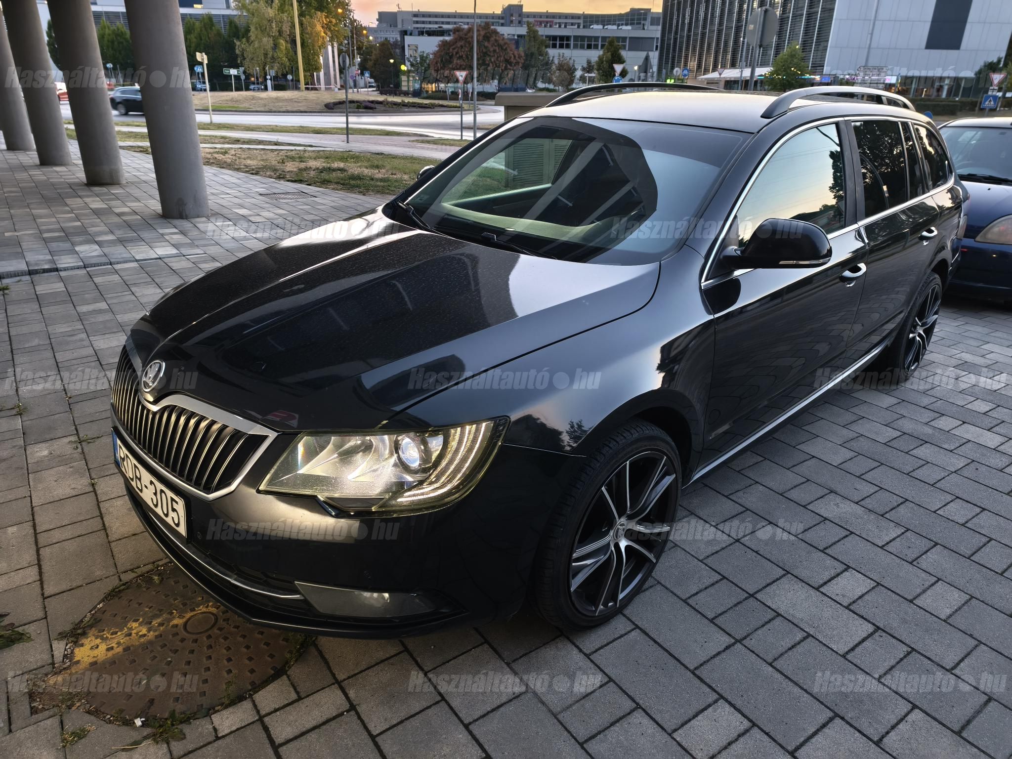 SKODA SUPERB 2015/4 - 1