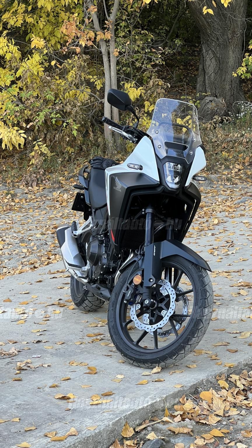 HONDA NX 500 2025/10 - 1