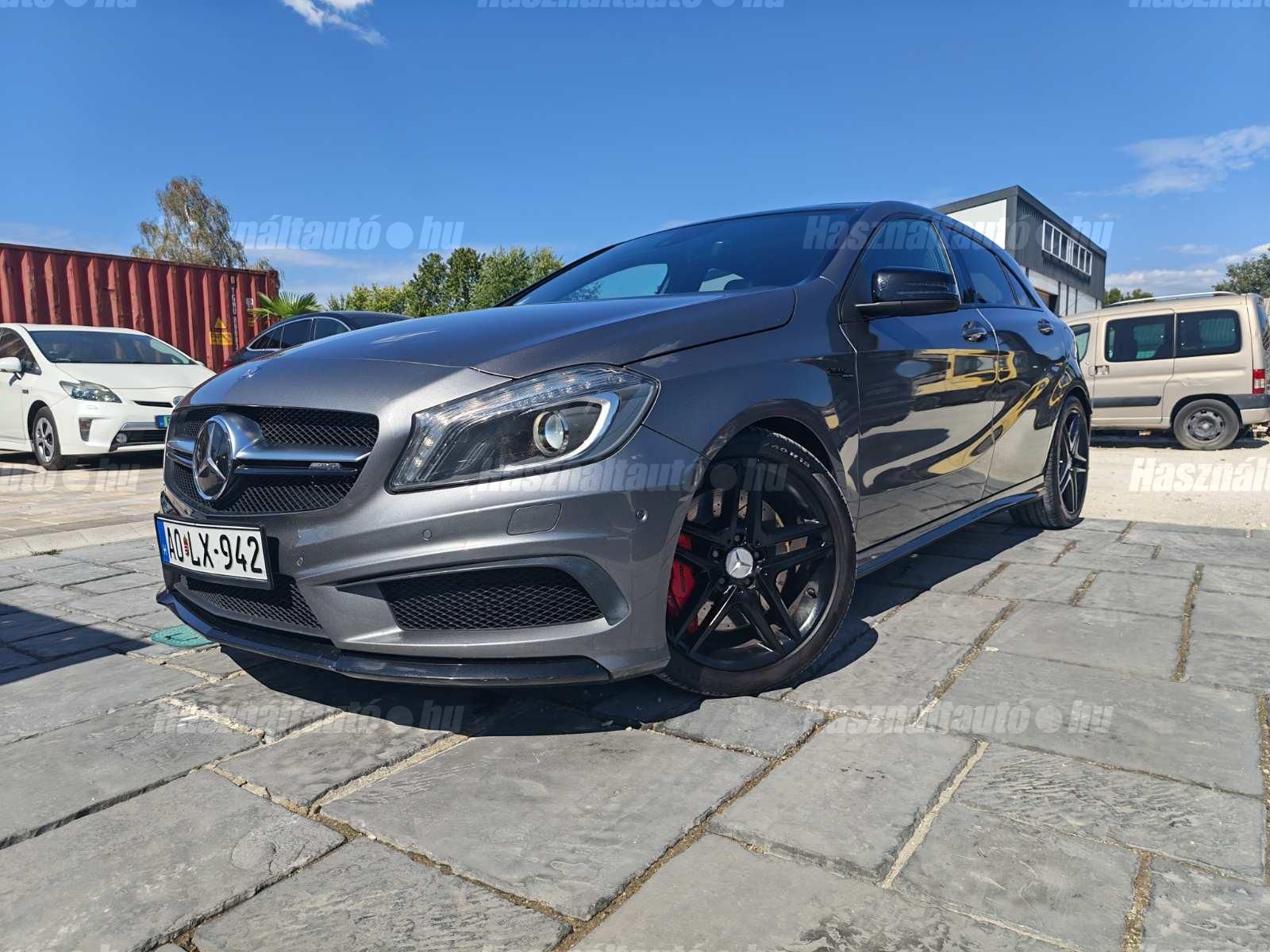 MERCEDES-AMG A 45 2014/6 - 1