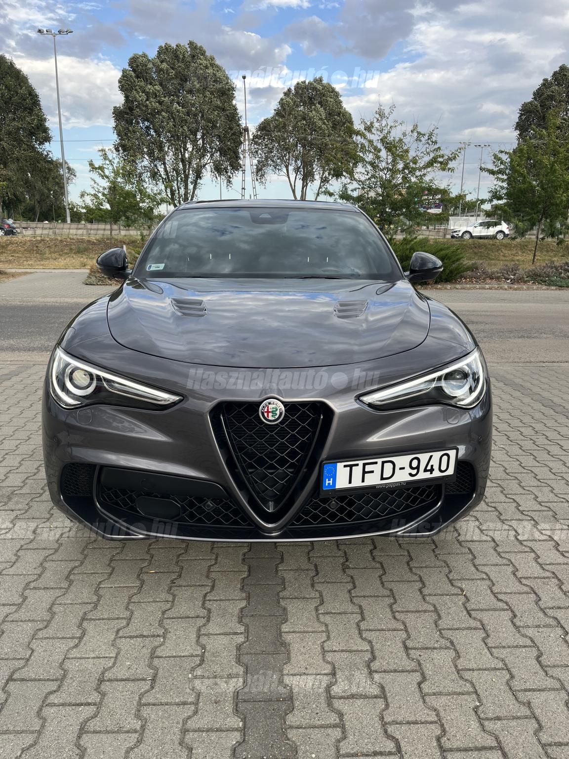 ALFA ROMEO STELVIO 2022/5 - 1
