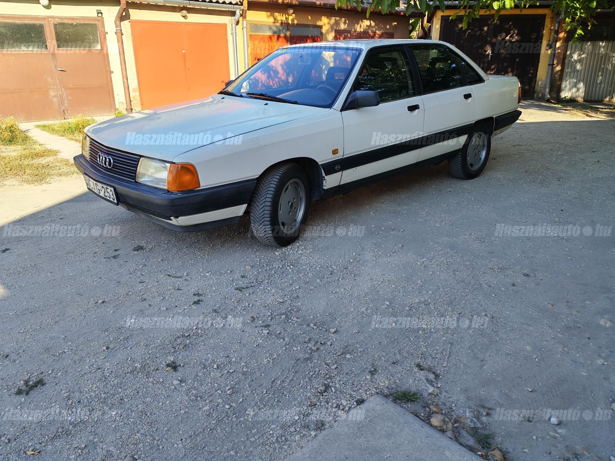 AUDI 100 1989/12 - 1