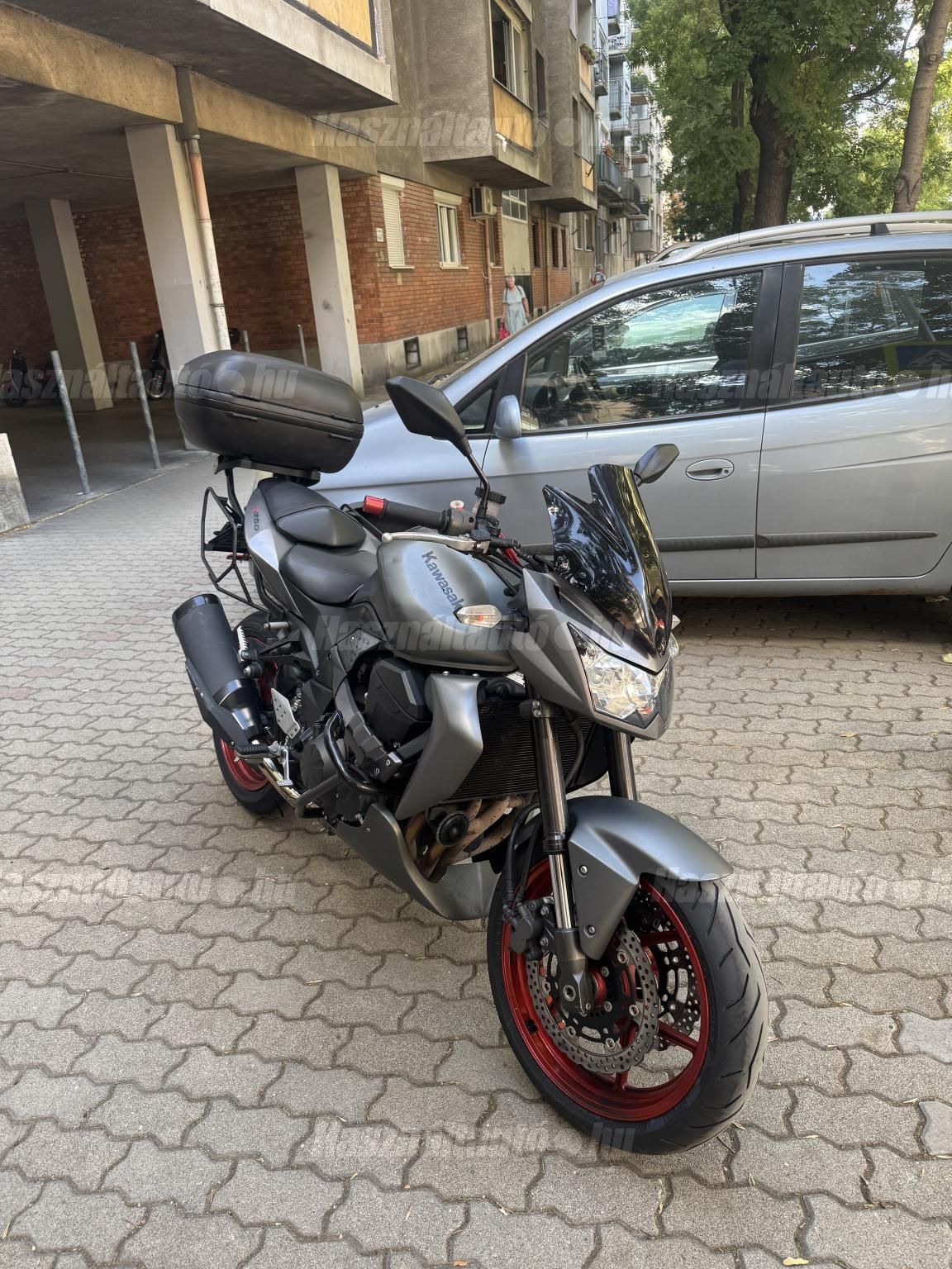 KAWASAKI Z 750 2012/3 - 1