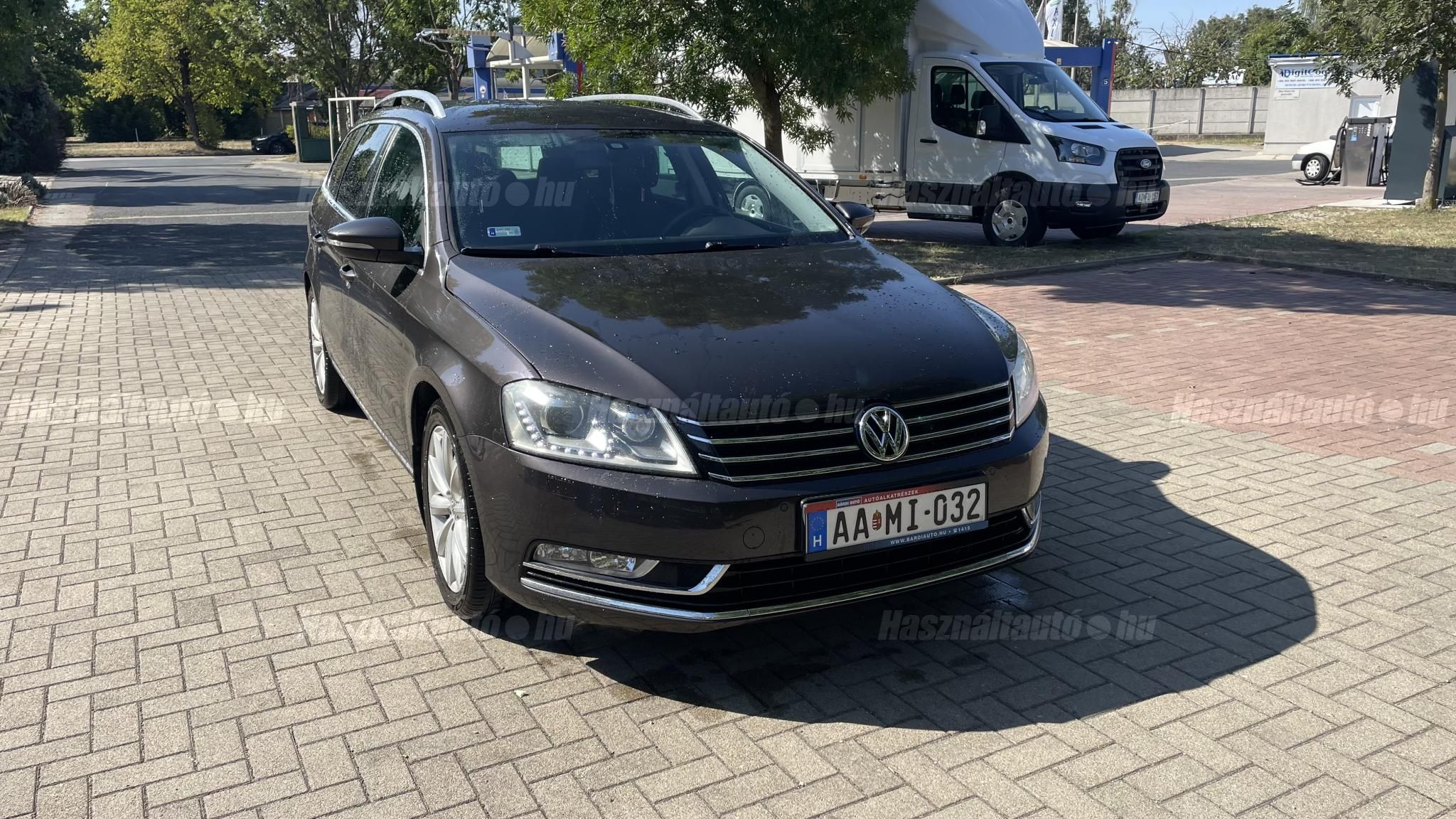 VOLKSWAGEN PASSAT VII 2011/10 - 1