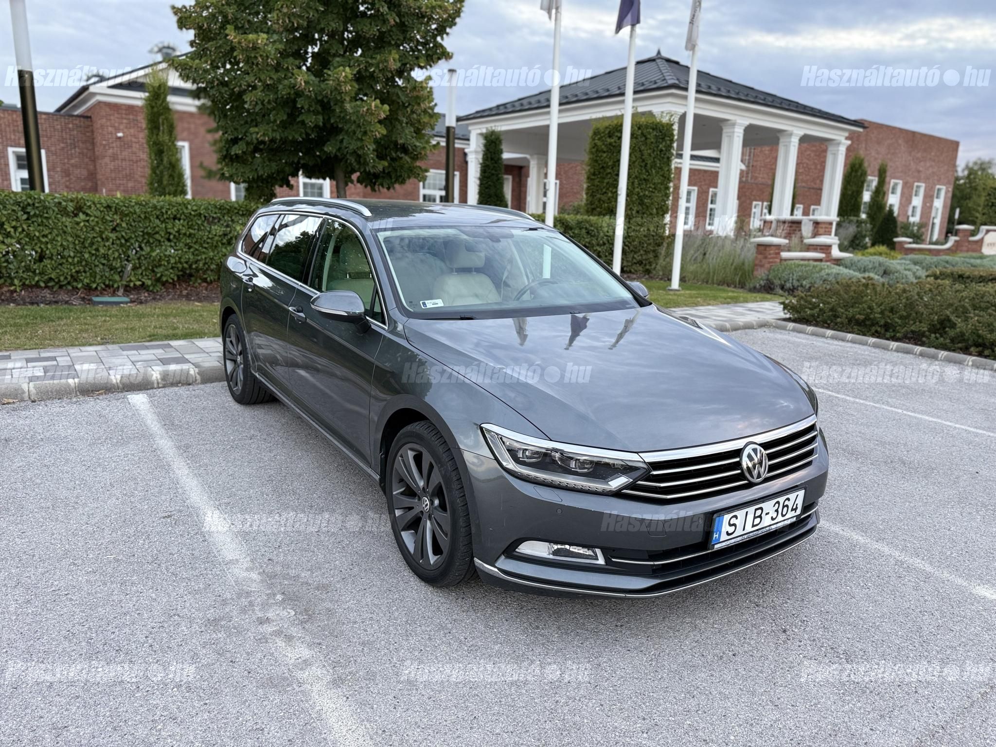 VOLKSWAGEN PASSAT 2016/5 - 1
