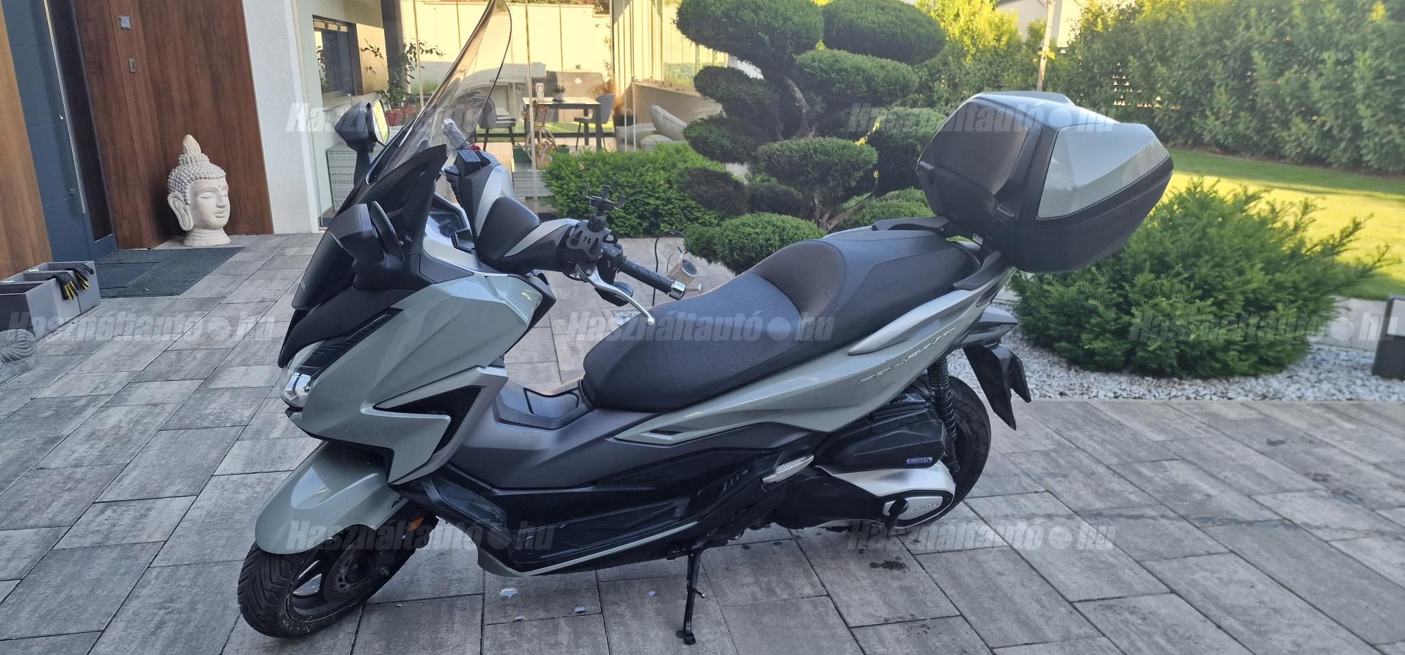 HONDA FORZA 350 2021/8 - 1