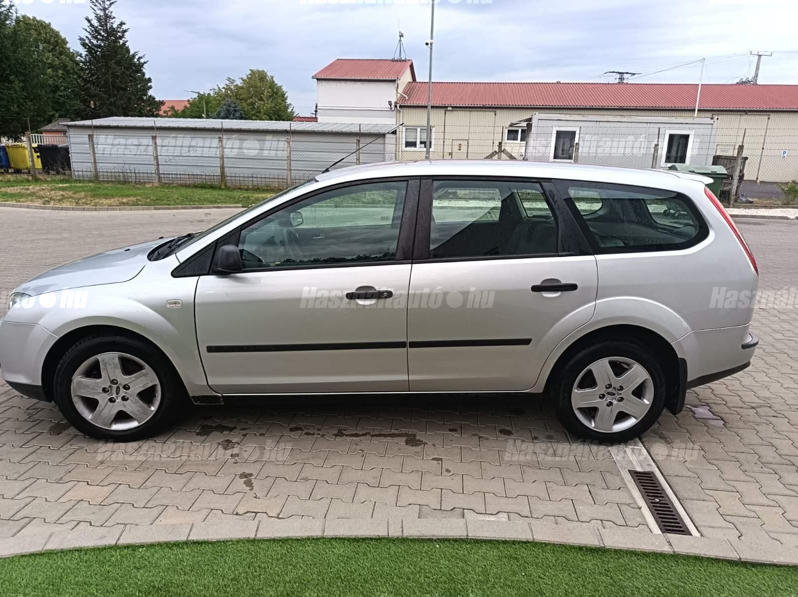 FORD FOCUS 2006/3 - 1