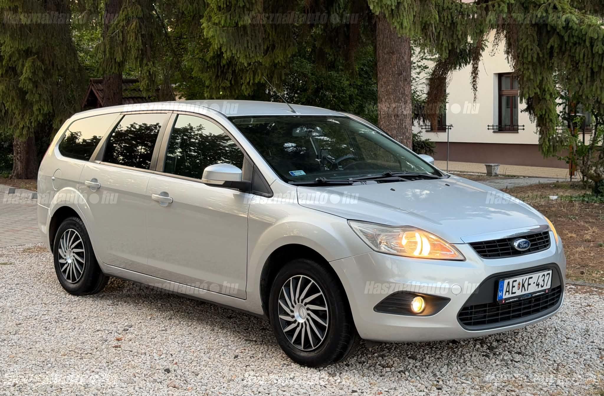 FORD FOCUS 2009/10 - 1