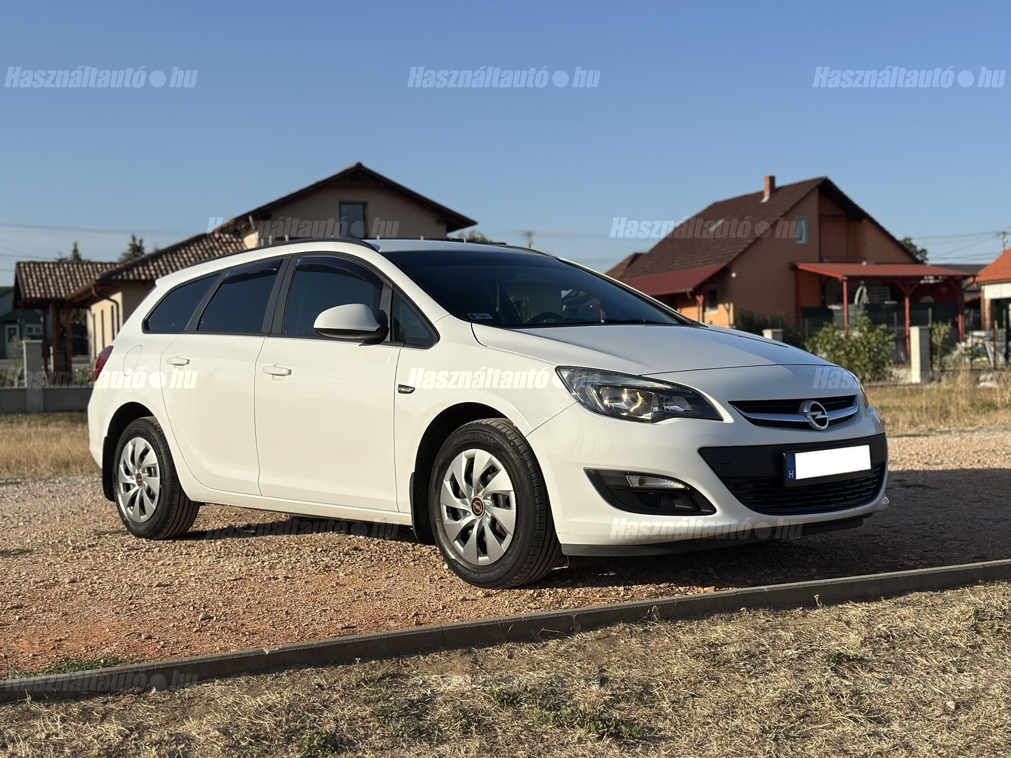 OPEL ASTRA J 2013/2 - 1
