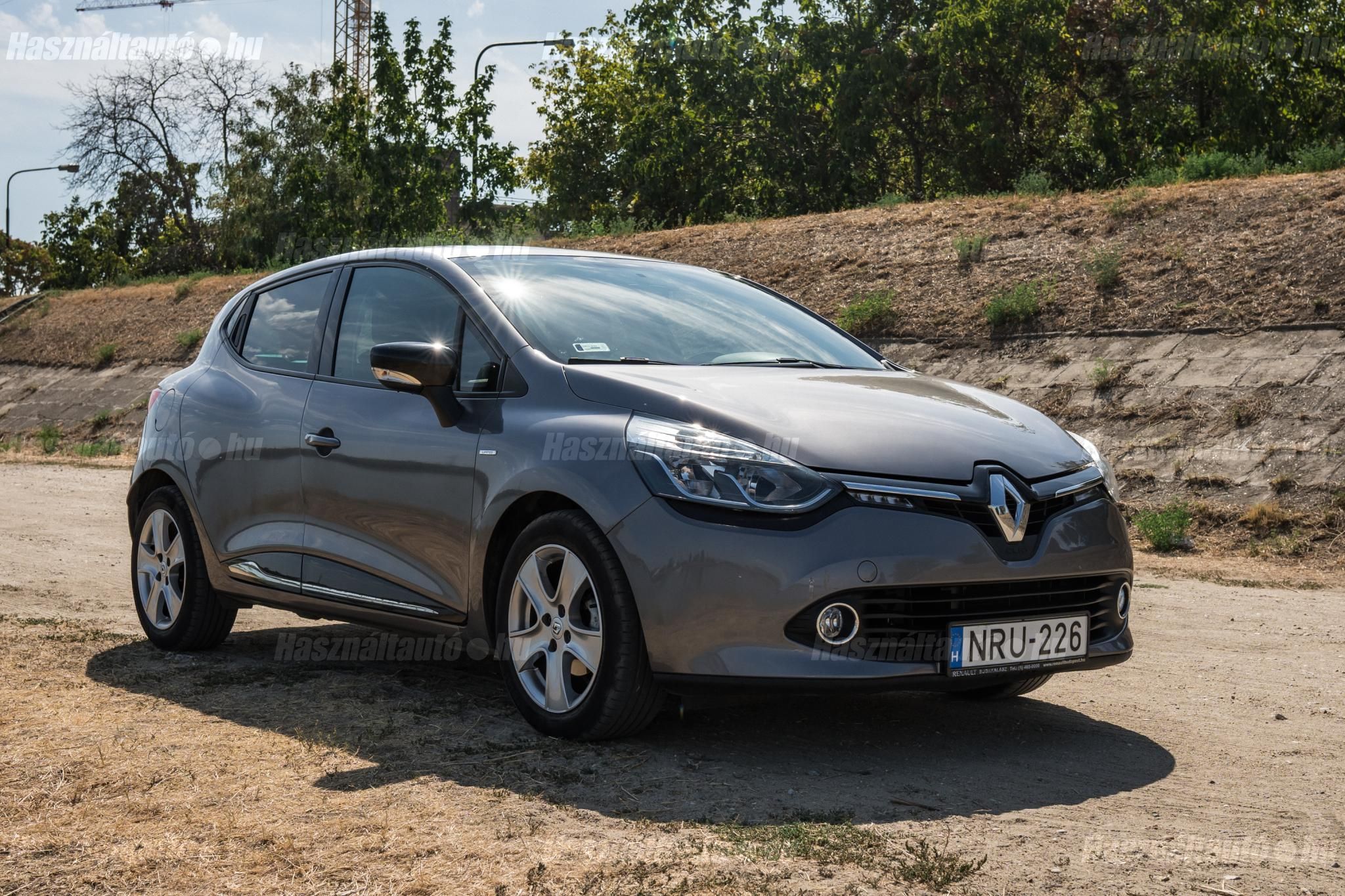 RENAULT CLIO 2016/6 - 1